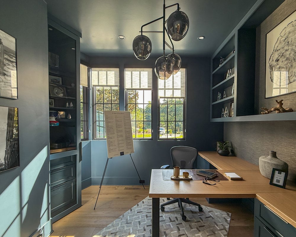 Paneled office space in smart home