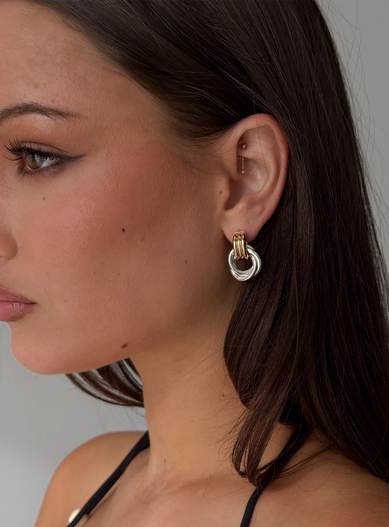 gold/silver earrings for gifts under $25