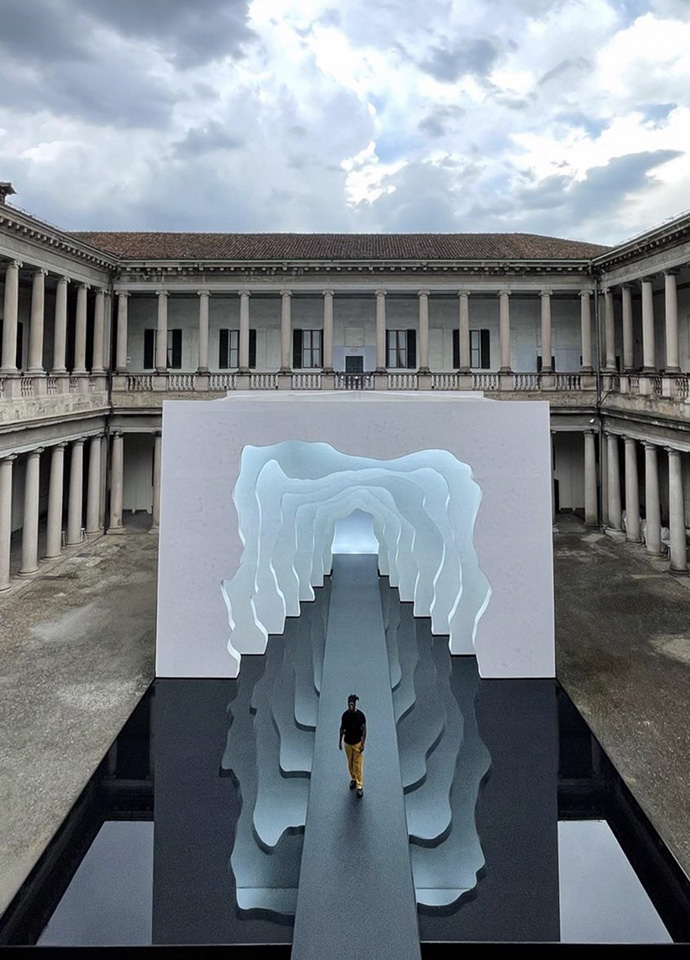 The 'Divided Layers' installation was a collaboration between artist-designer Daniel Arsham and Kohler that unfolded at Palazzo Senato. Photo © Daniel Arsham. 