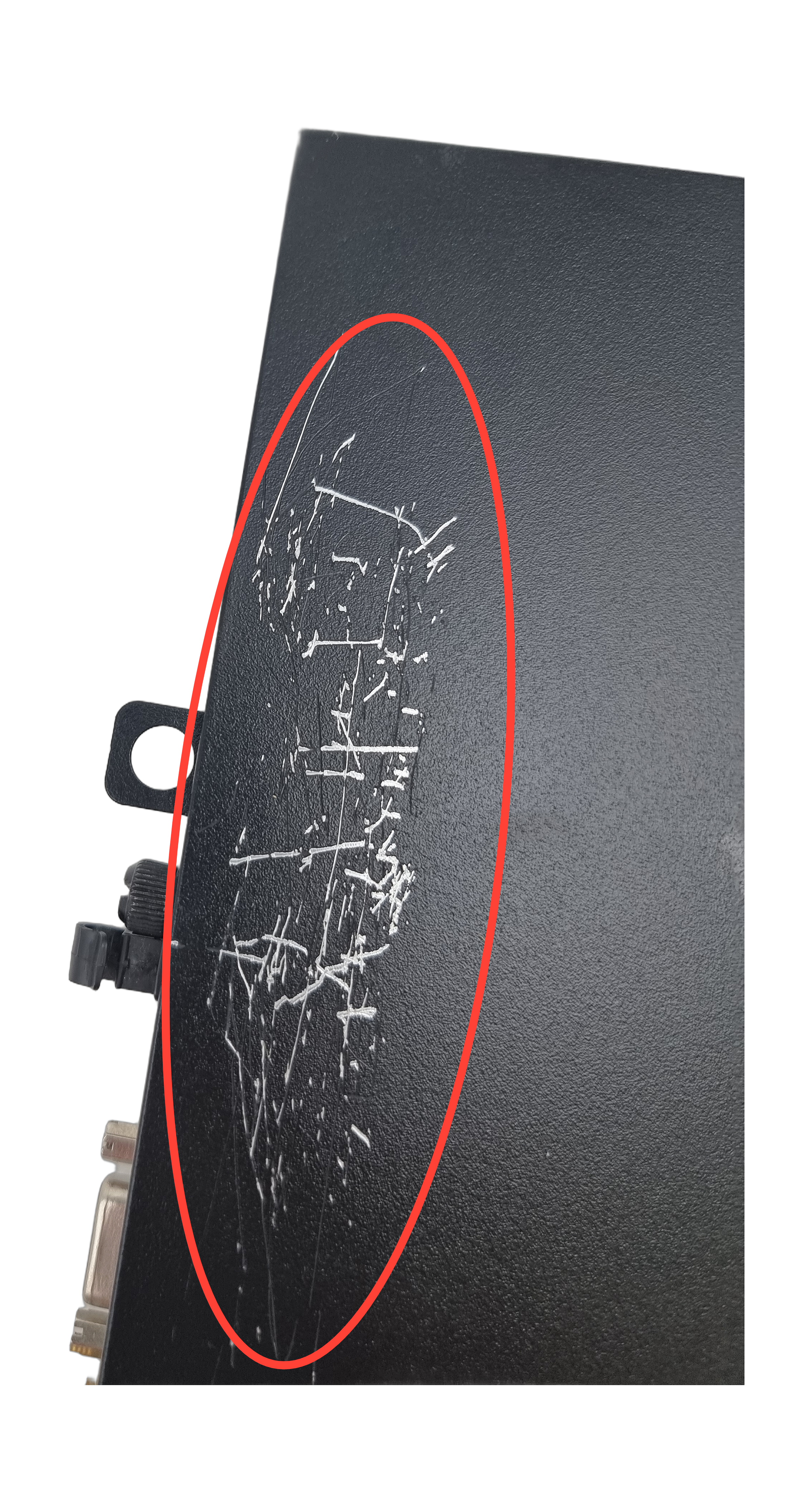 Device #2 - Cosmetic scratches on top lid