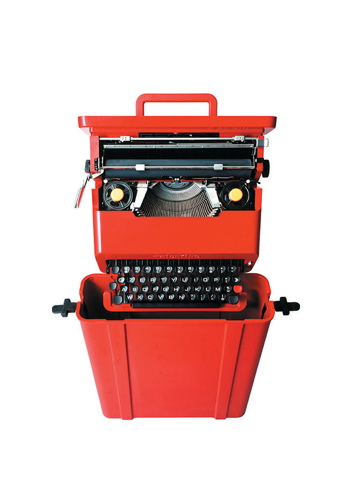 Ettore Sottsass's iconic alentine Portable Typewriter designed in 1968. Photo c/o Vitra Design Museum. 