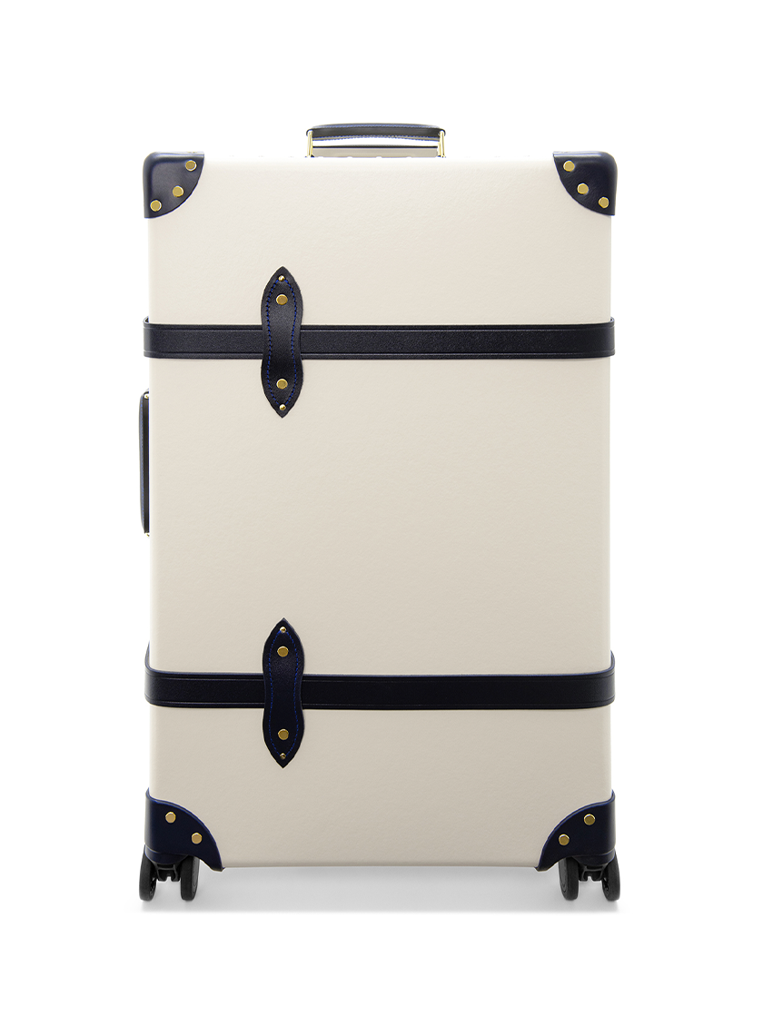 Travel Essentials & Gift Ideas For The Globe Trotter - Fortune Inspired