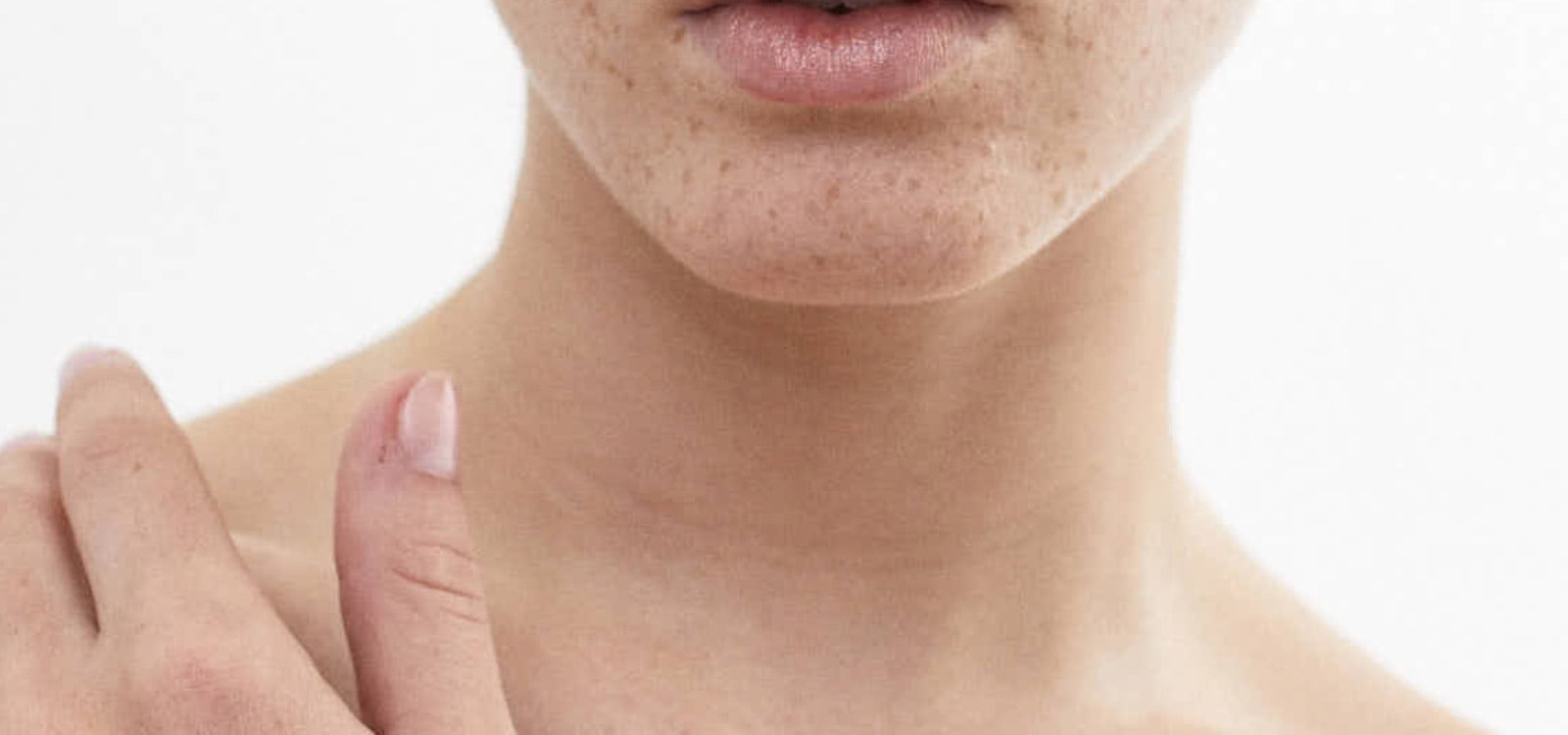 Non-Surgical Treatments for the Ageing Neck: A Comprehensive Guide