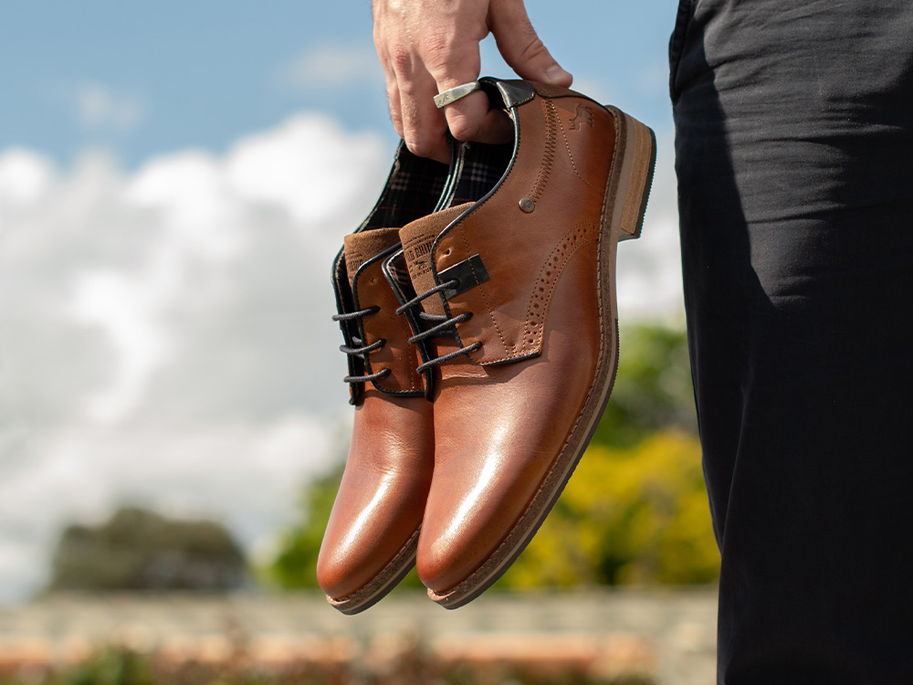 18 Best Waterproof Shoes for Men 2023 - Waterproof Sneakers, Boots