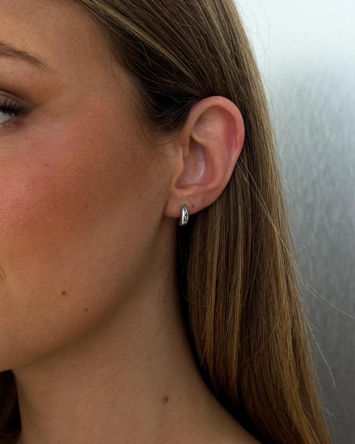 Parisian Accessories - Princess Polly Silver Stud Earrings