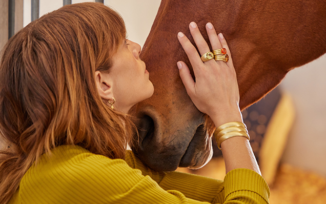 Our Heroic styles come with and without gems. We love them both ways.
