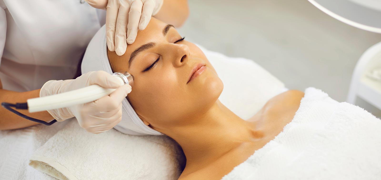 Non-Surgical Fat Removal and Cellulite Reduction: A Comprehensive Guide