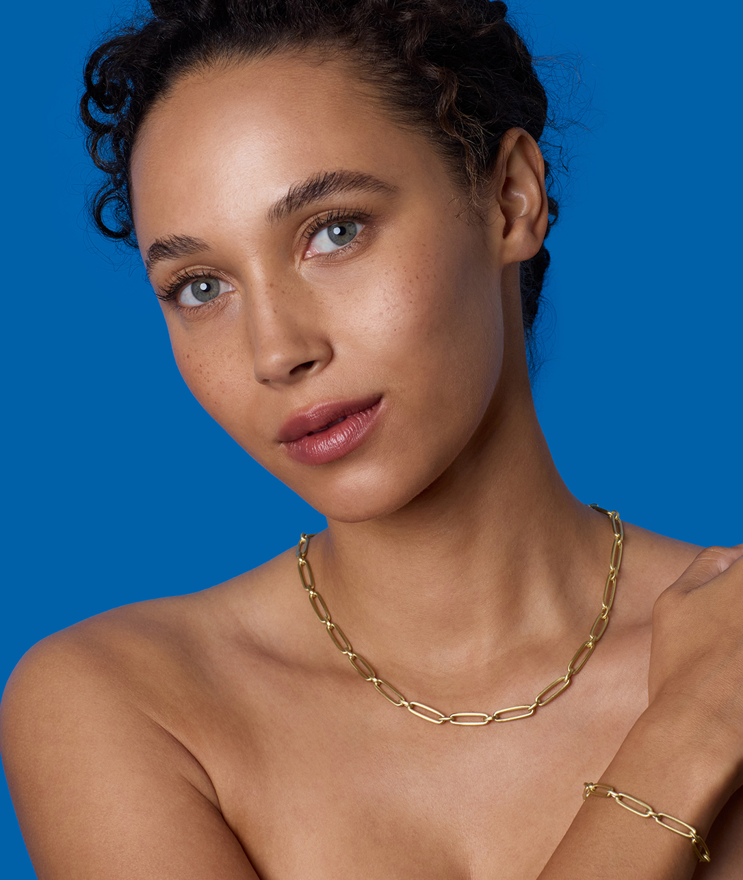 Our new Small Narrow Link Chains are the epitome of easy elegance.