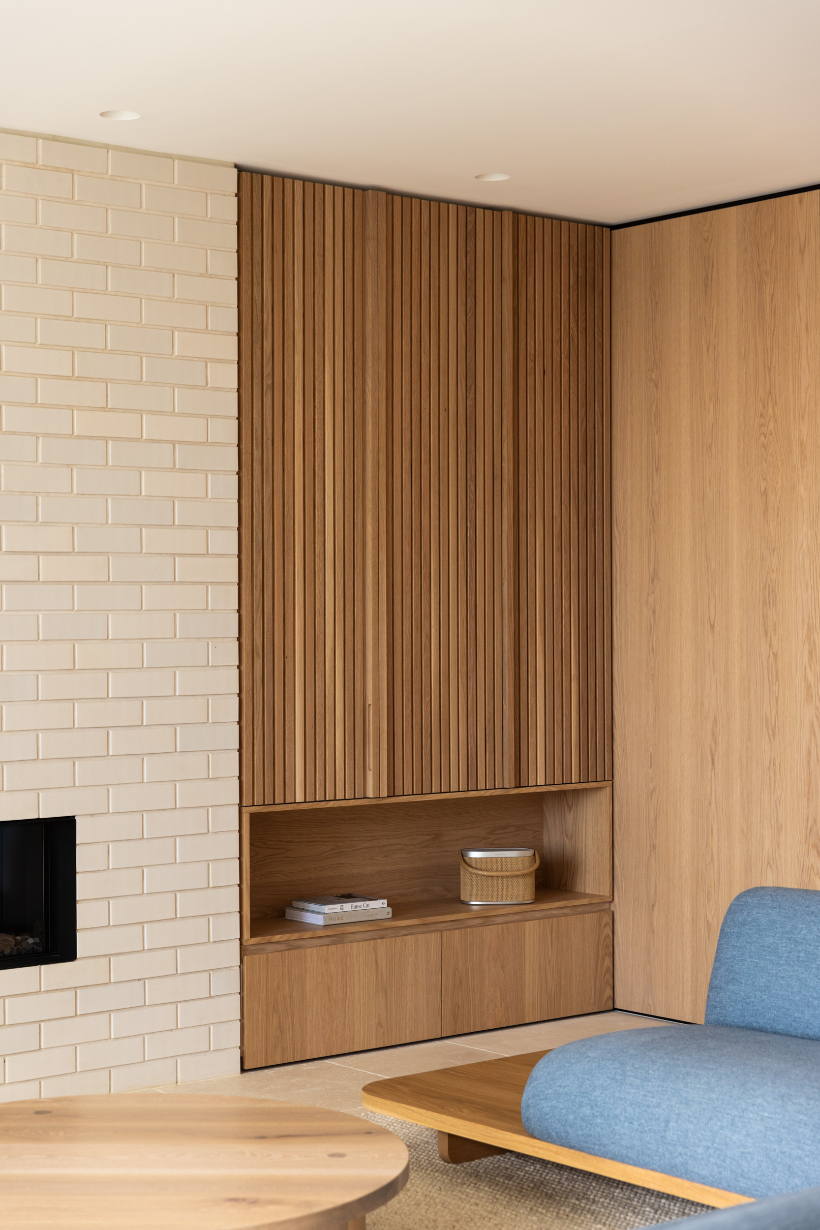 Marlo Sofa Oak Raw Matilda Linen Paperbark