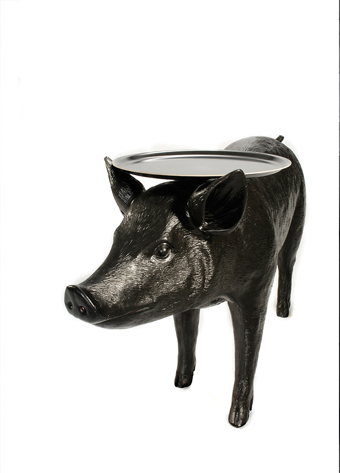 The iconic Pig table designed by Front for Moooi. Photo c/o Moooi. 