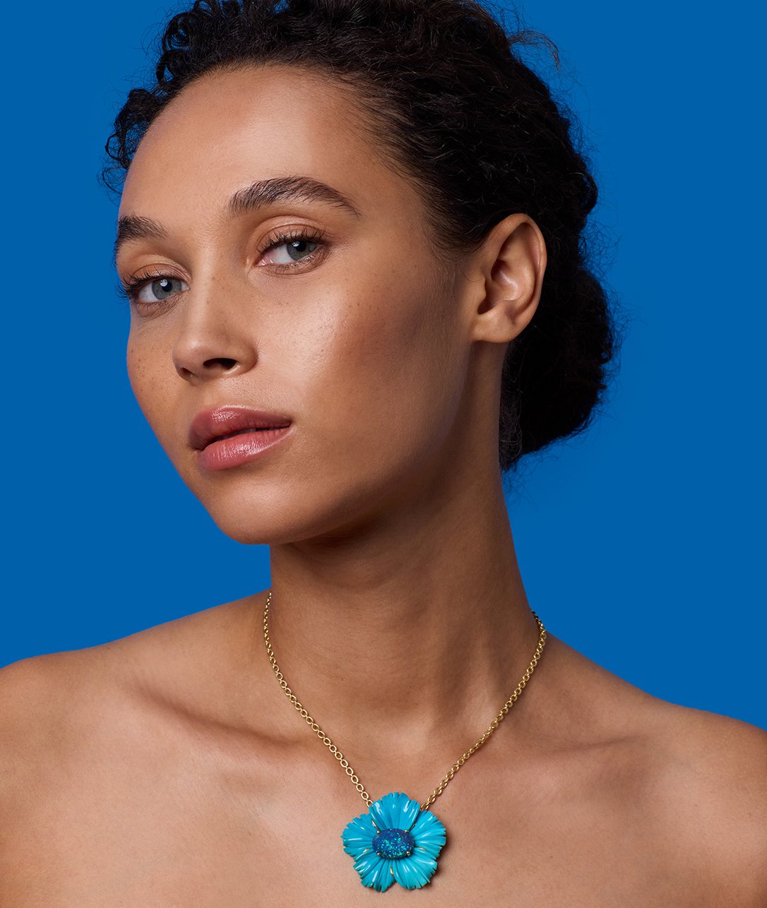 Make every day feel like a vacation with a Tropical Flower Necklace.SHOP TURQUOISE TROPICAL FLOWER