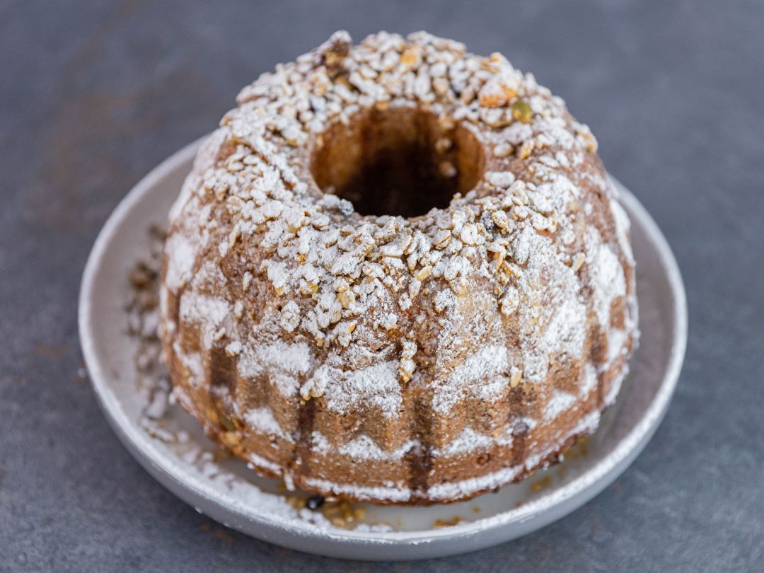 Gingerbread Muesli Cake