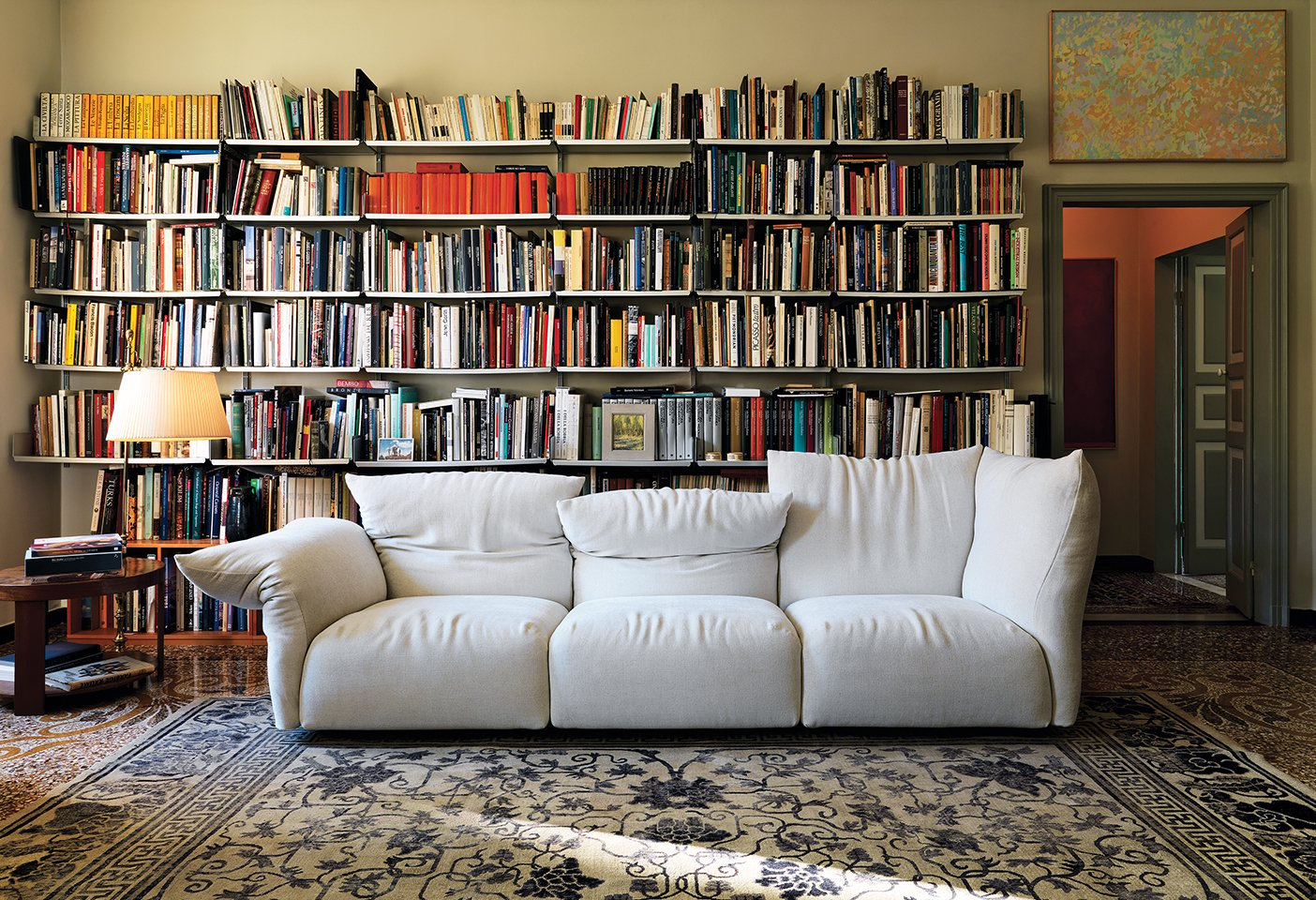 Another iteration of the Standard sofa by Francesco Binfaré for Edra. Photo c/o Edra.