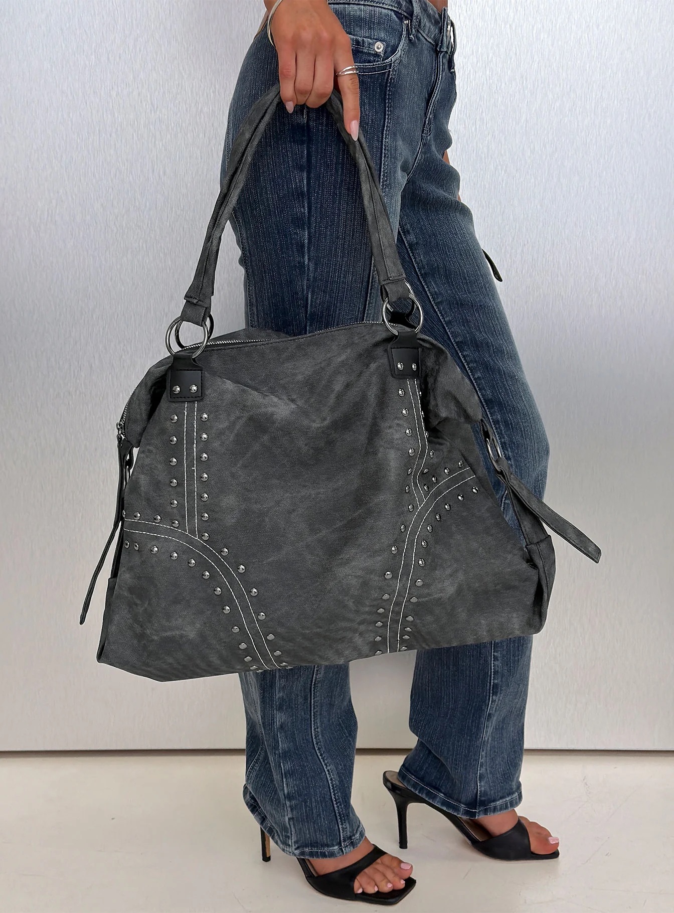 Winter 2026 Fashion Trends - Princess Polly Slouchy Bags