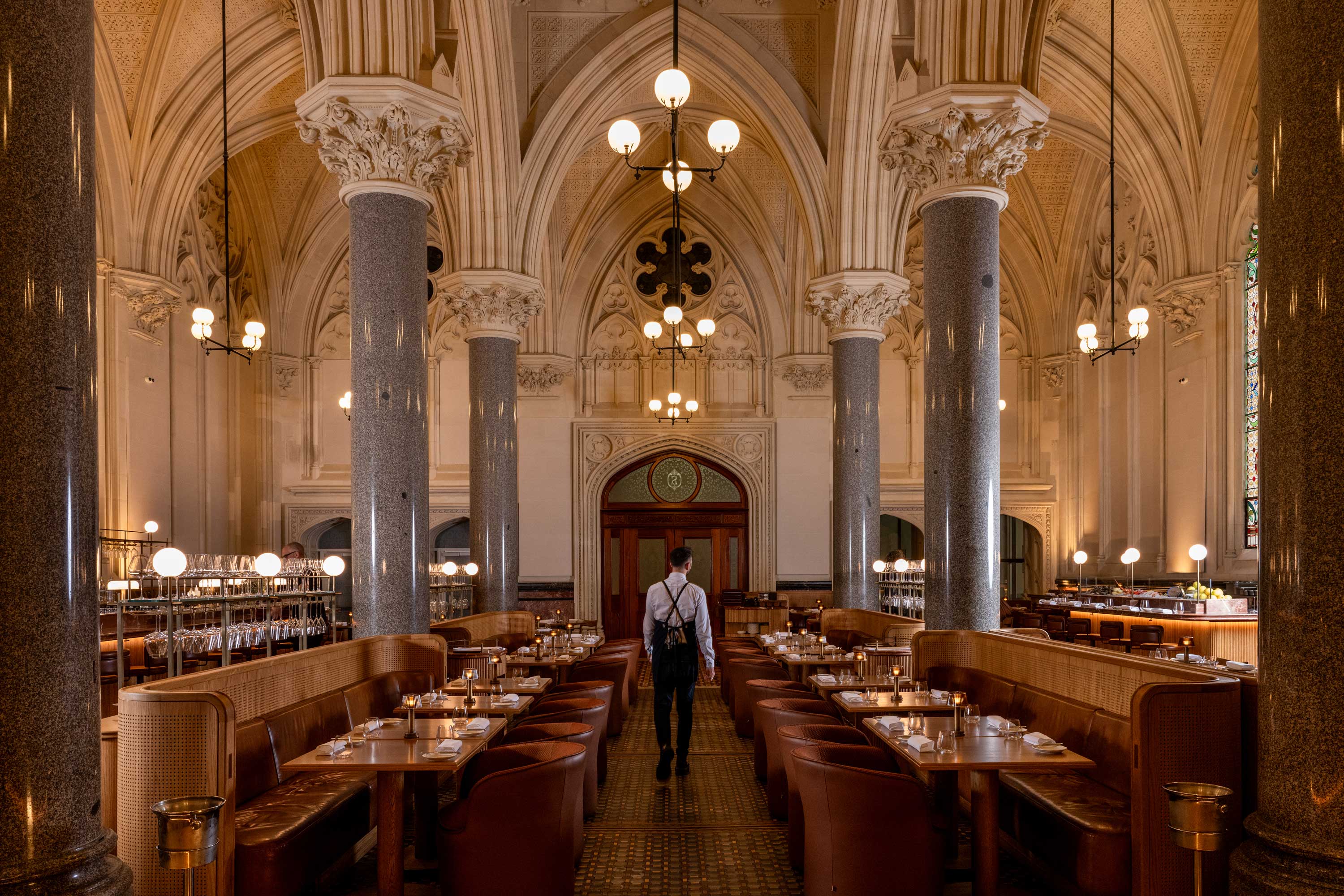 Reine and La Rue: Heritage Through a Modern Lens 