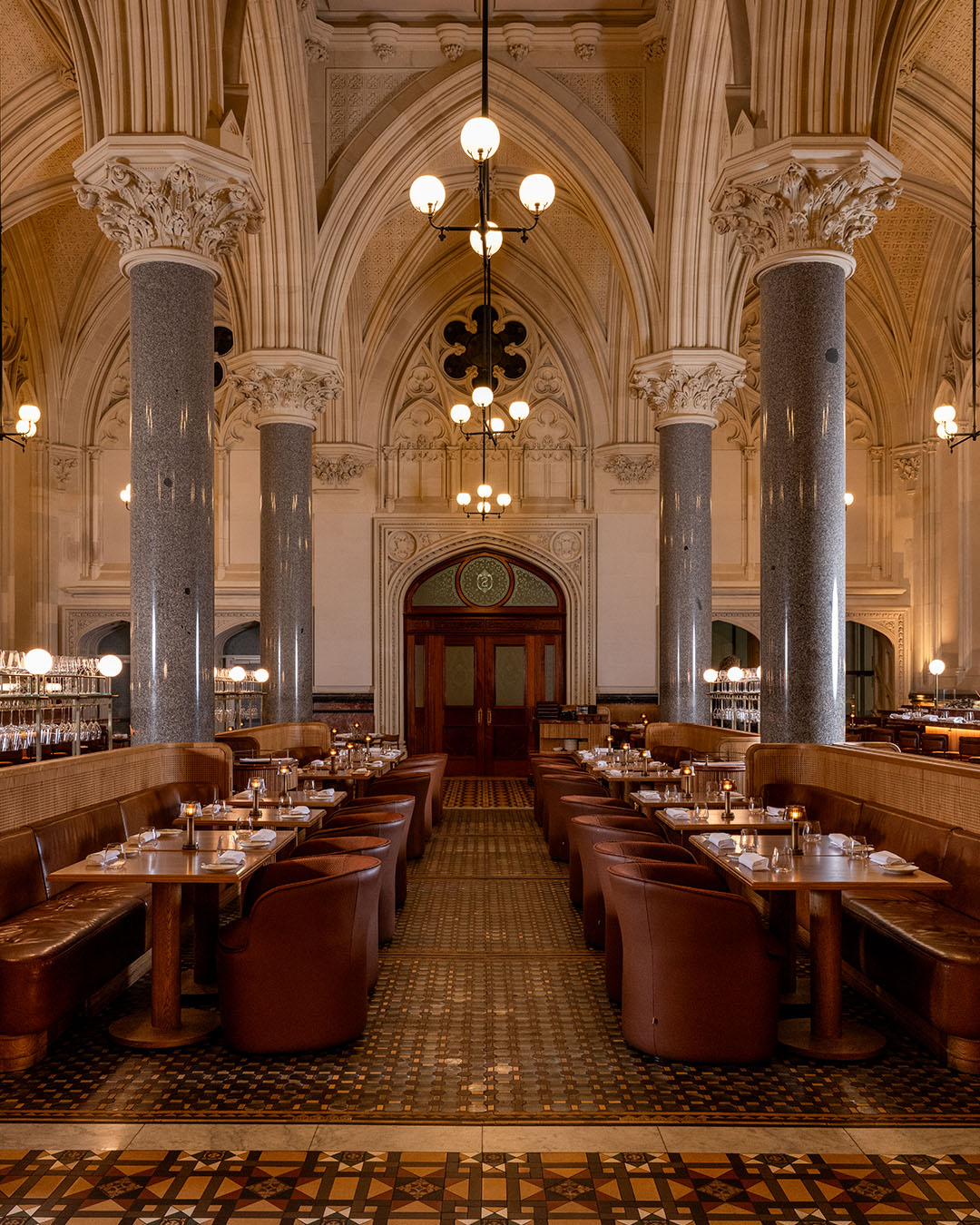 Reine and La Rue: Heritage Through a Modern Lens