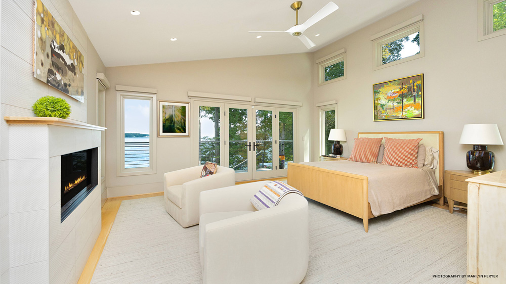 Neutral color bedroom in lakehouse