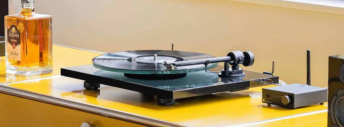 Pro-Ject T1 EVO Phono Turntable