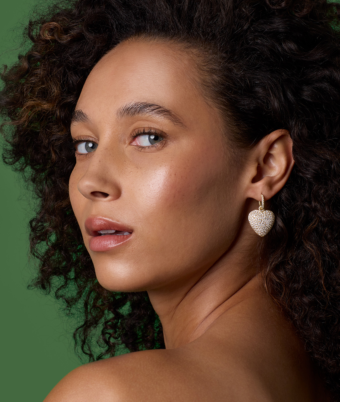 Love Huggies are a sparkling declaration of devotion. Delicately heart-shaped and fully adorned with diamonds, they make the most romantic of statements.SHOP LOVE HUGGIES