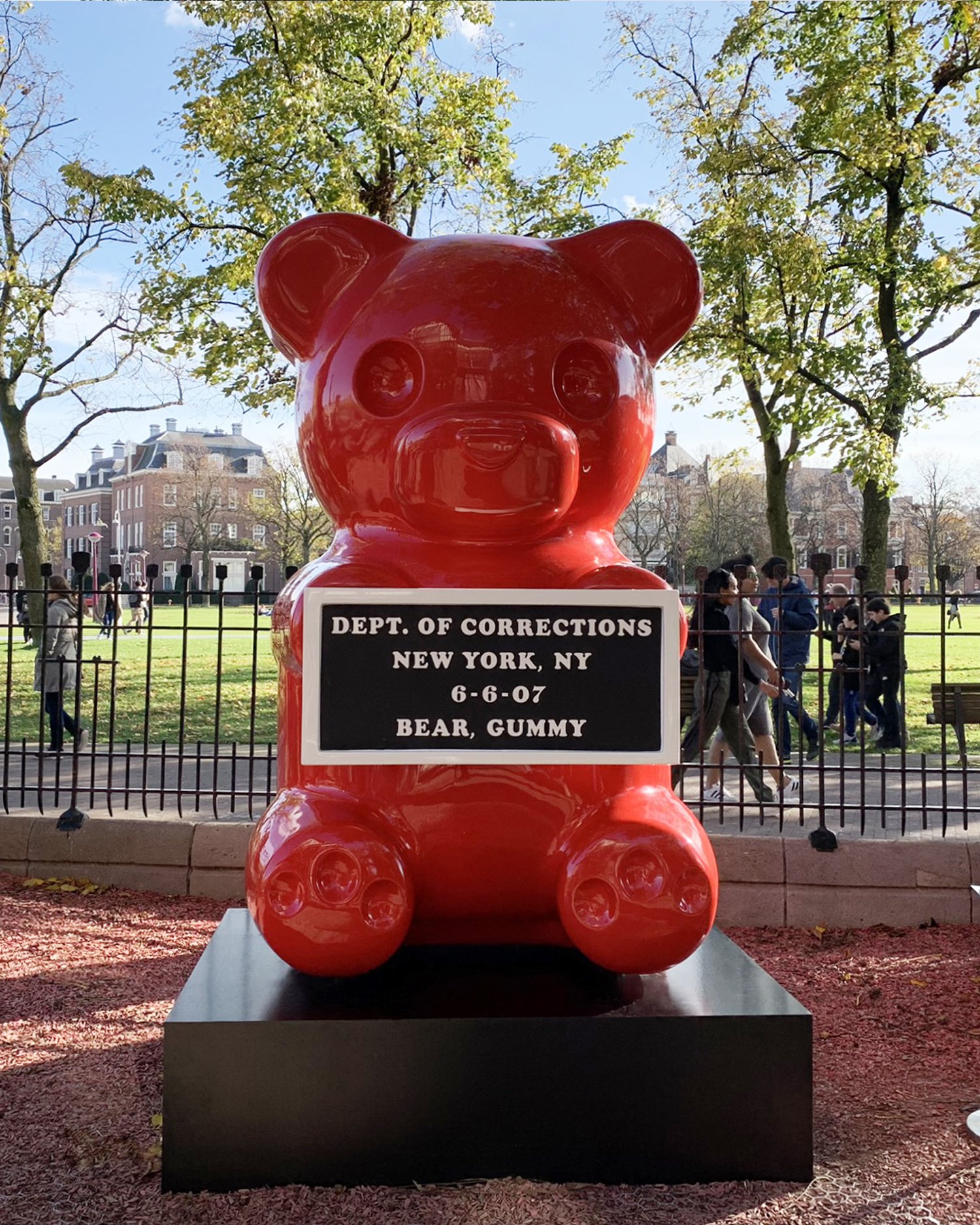 WhisBe’s seven-foot tall “Vandal Gummy” sculpture at MOCO Museum