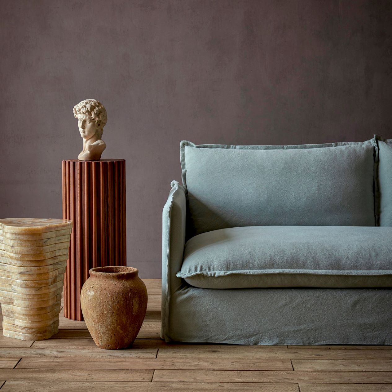 Neva Sofa in Thread-Dyed Cotton Linen, Hello Aloe
