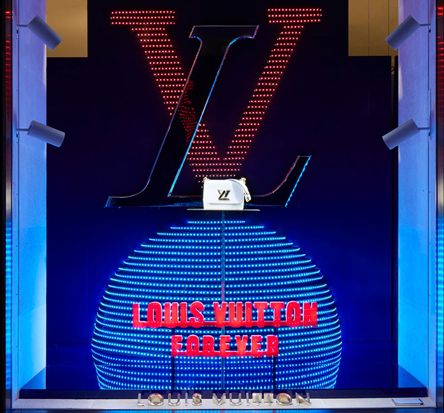 Louis Vuitton's Faye McLeod Gives Us An Exclusive Tour Of The FNO Window  Displays in 2023