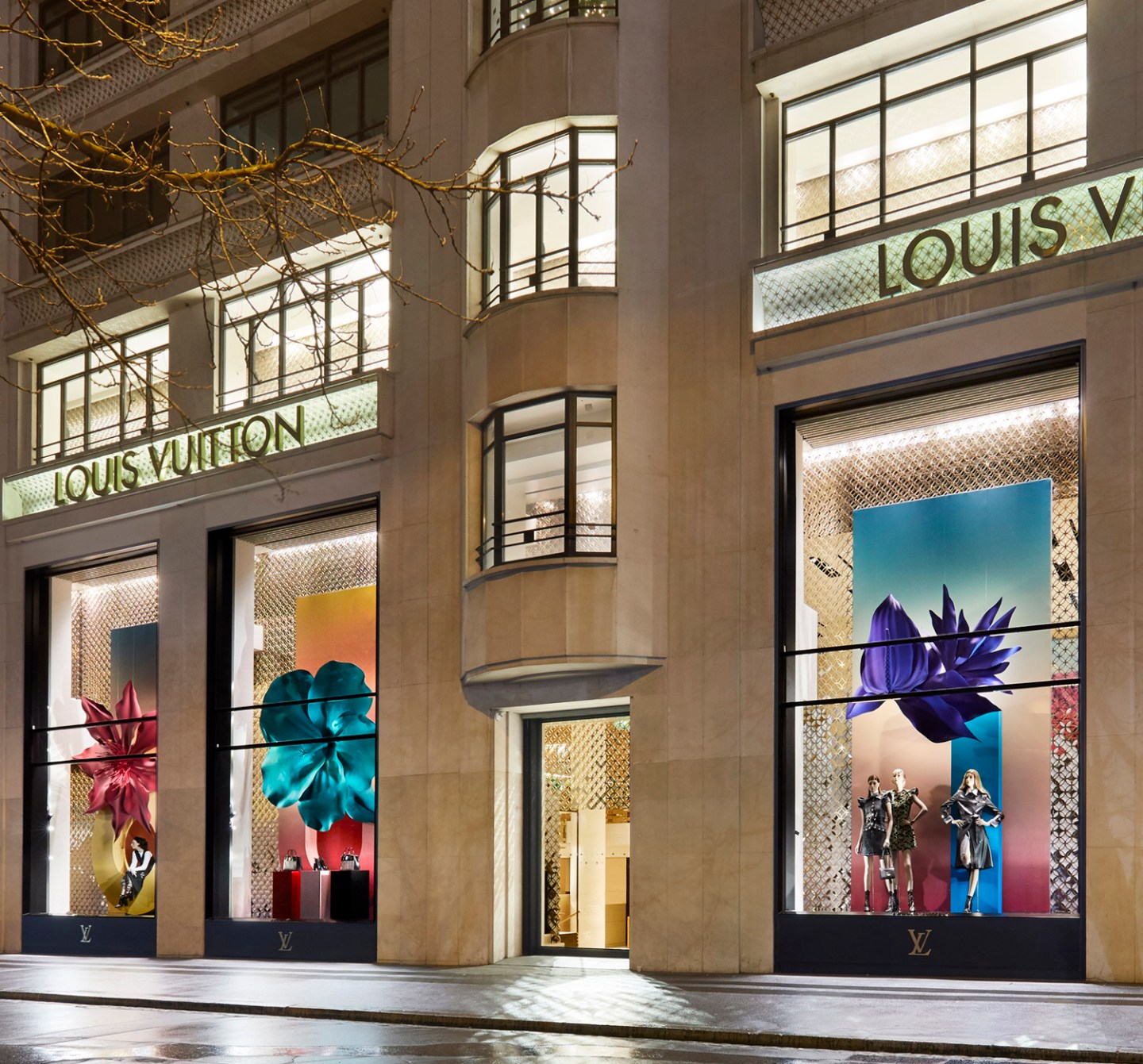 Louis Vuitton store front