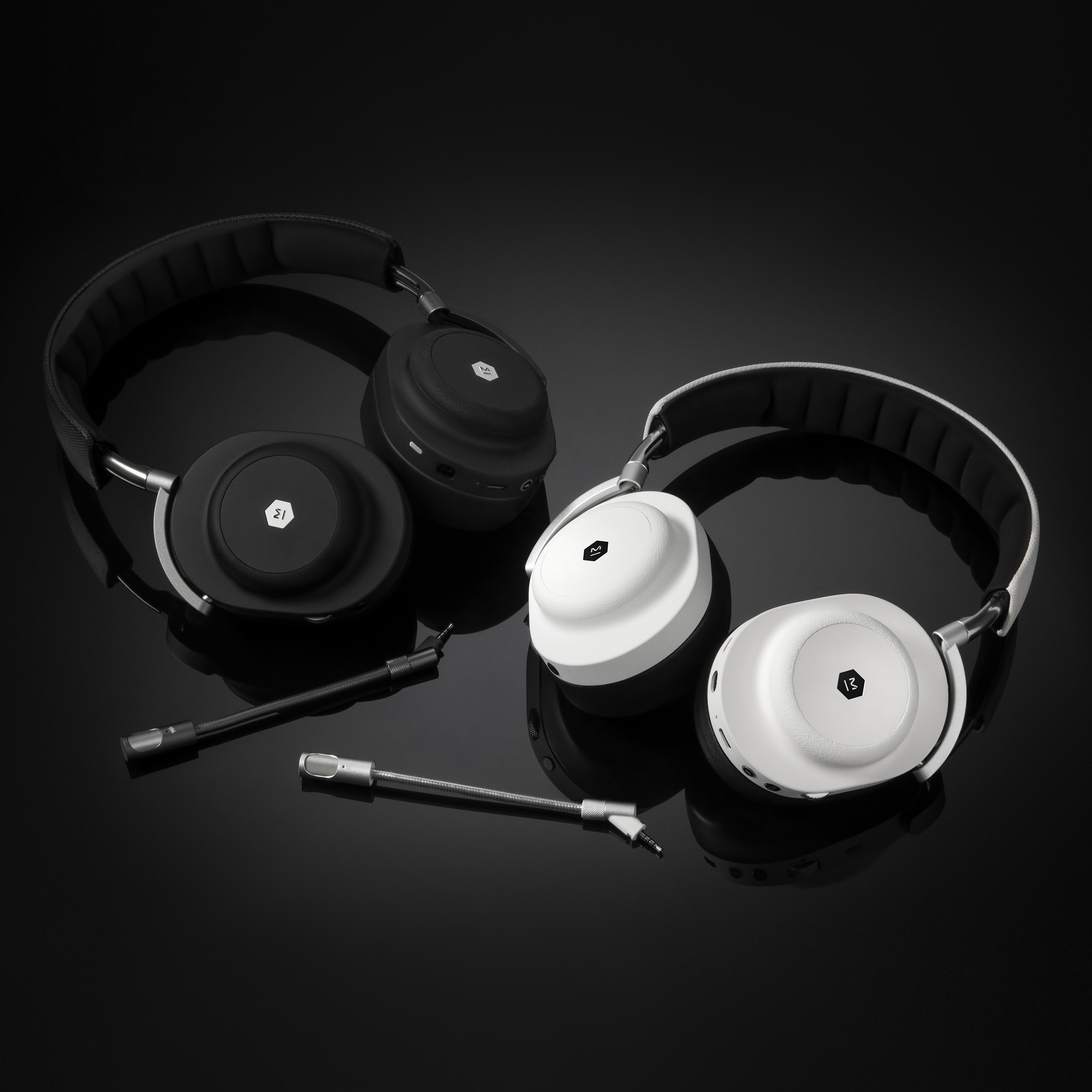 The MG20 Wireless Gaming Headphones are the perfect gift for gamers and listeners alike.