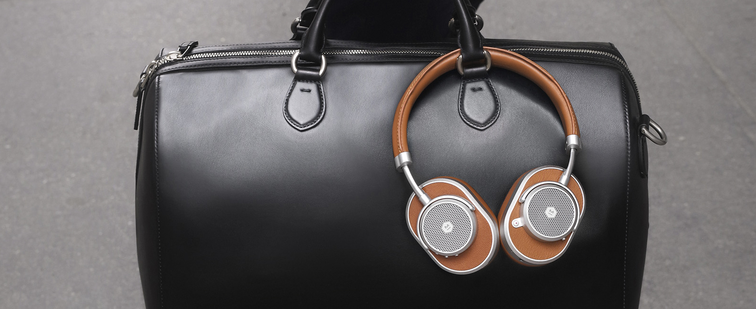 Gifts For Travelers 2020: Shop Travel Headphones For The Holidays