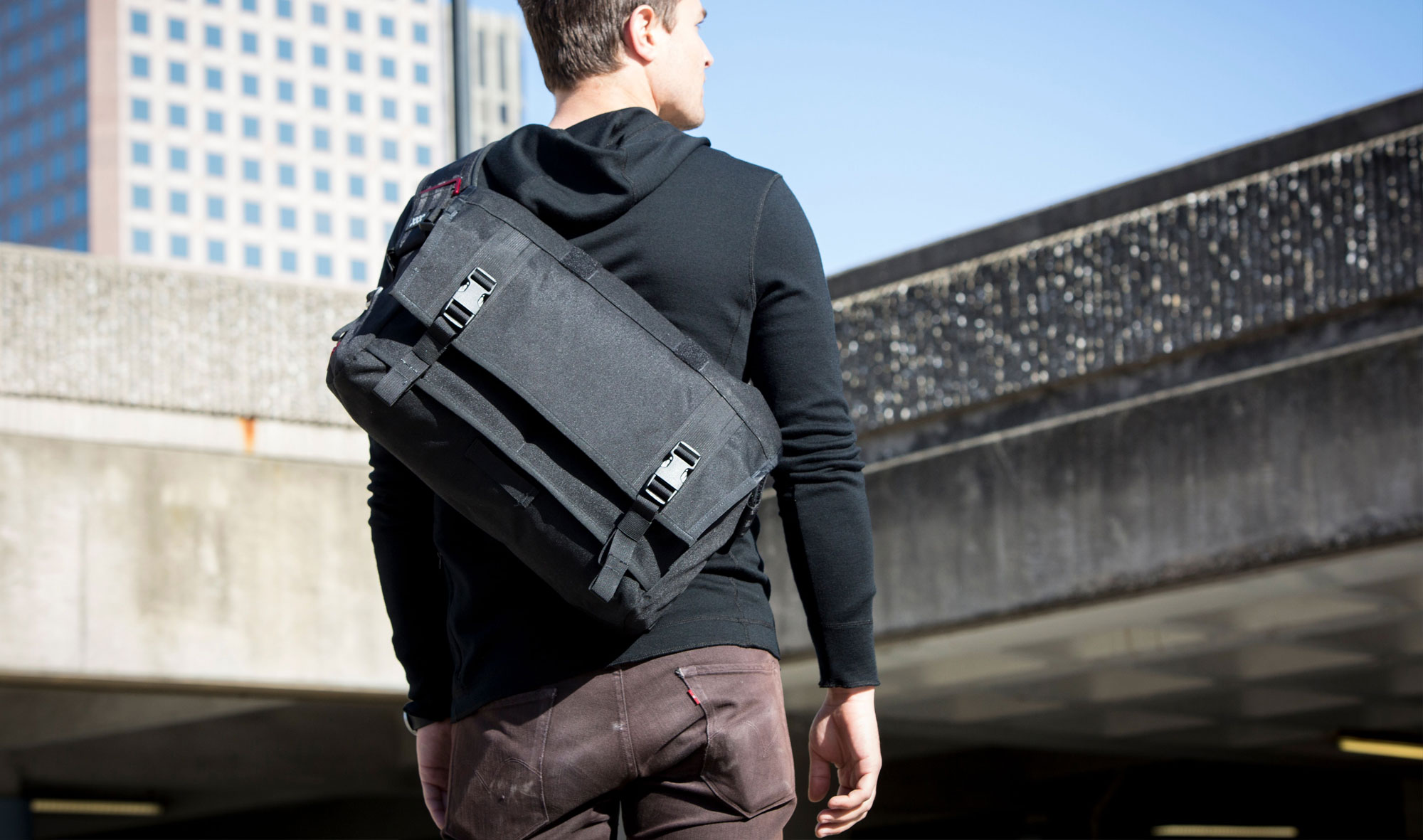 Monty: 21L Weatherproof Messenger Bag | MISSION WORKSHOP