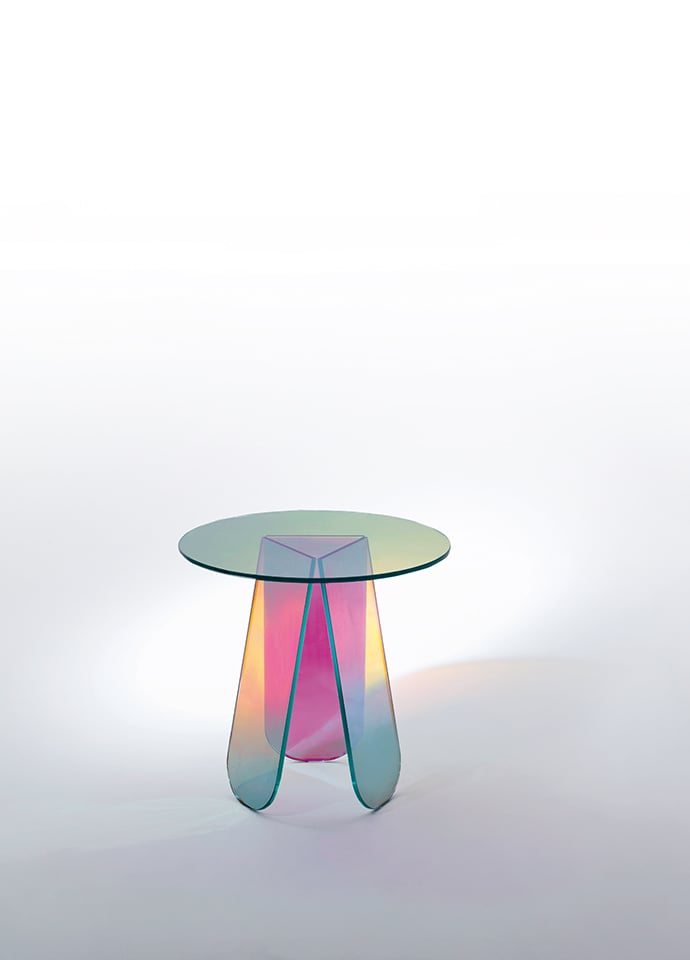 The Shimmer collection by Patricia Urquiola includes the elegant side table for Glas Italia. Photo c/o Glas Italia.