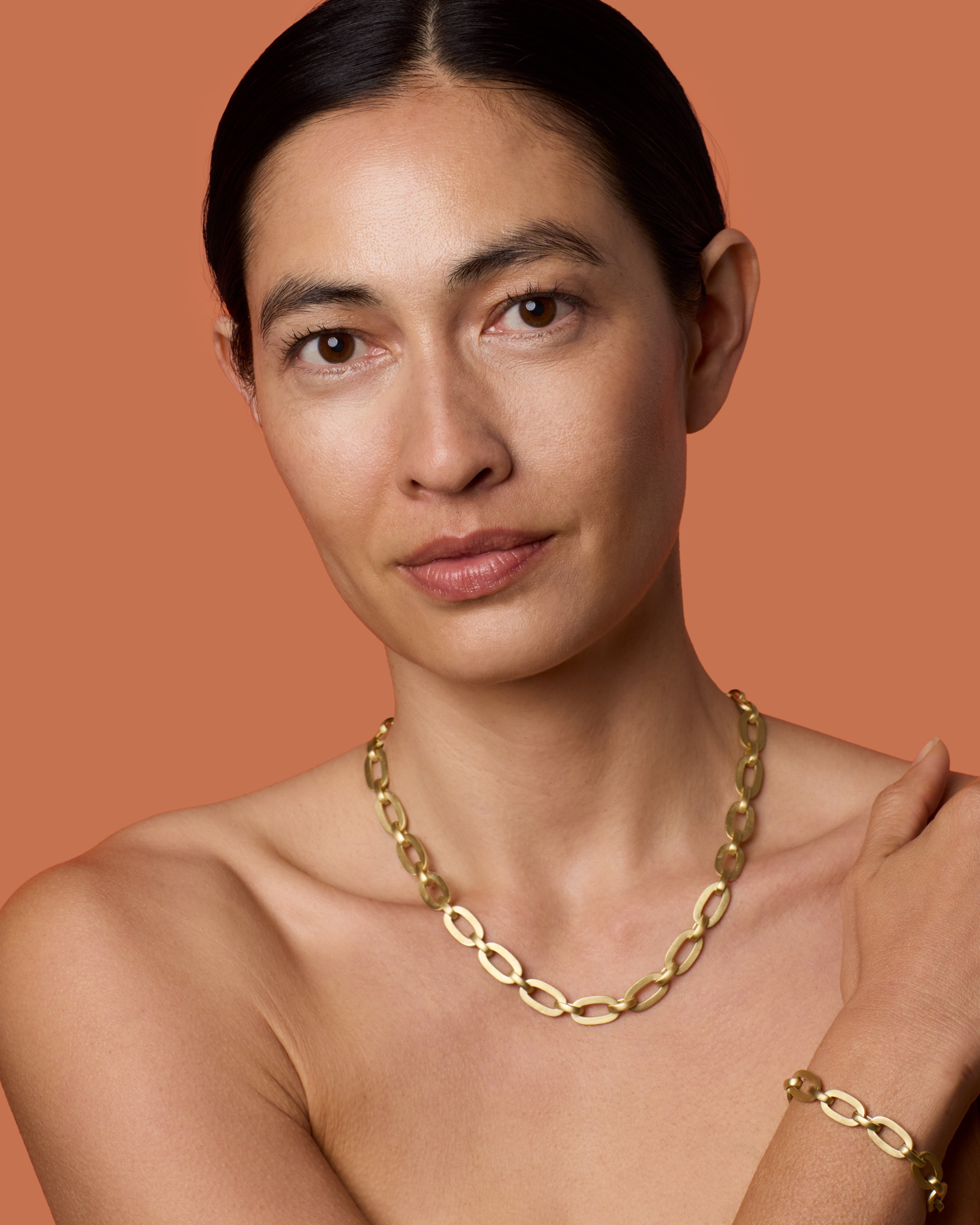 From demure and dainty to unapologetically bold, discover chains that match every mood, moment, and style.SHOP CHAINS