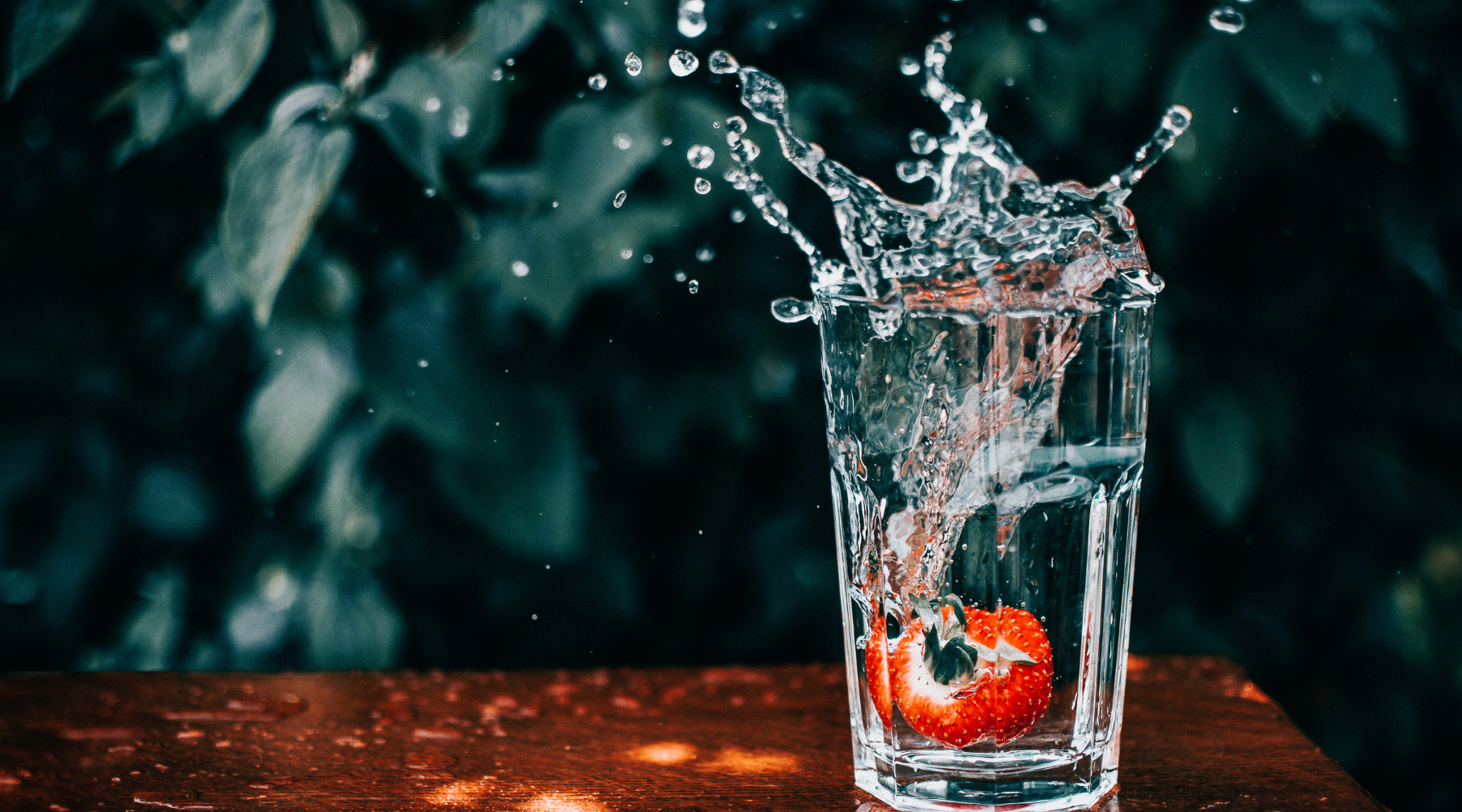 12 WAYS TO STAY HYDRATED DURING SUMMER