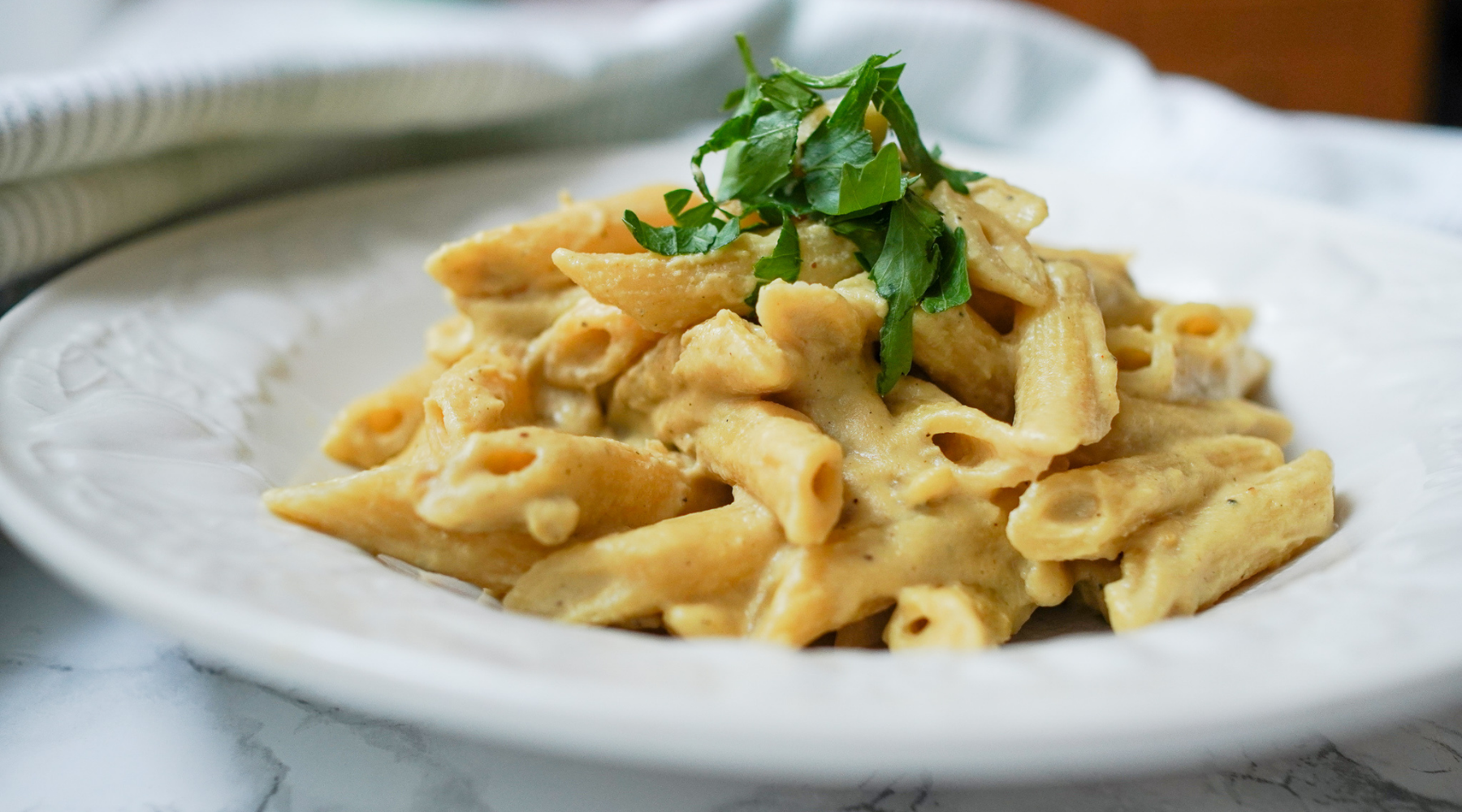 CREAMY VEGAN ALFREDO PASTA