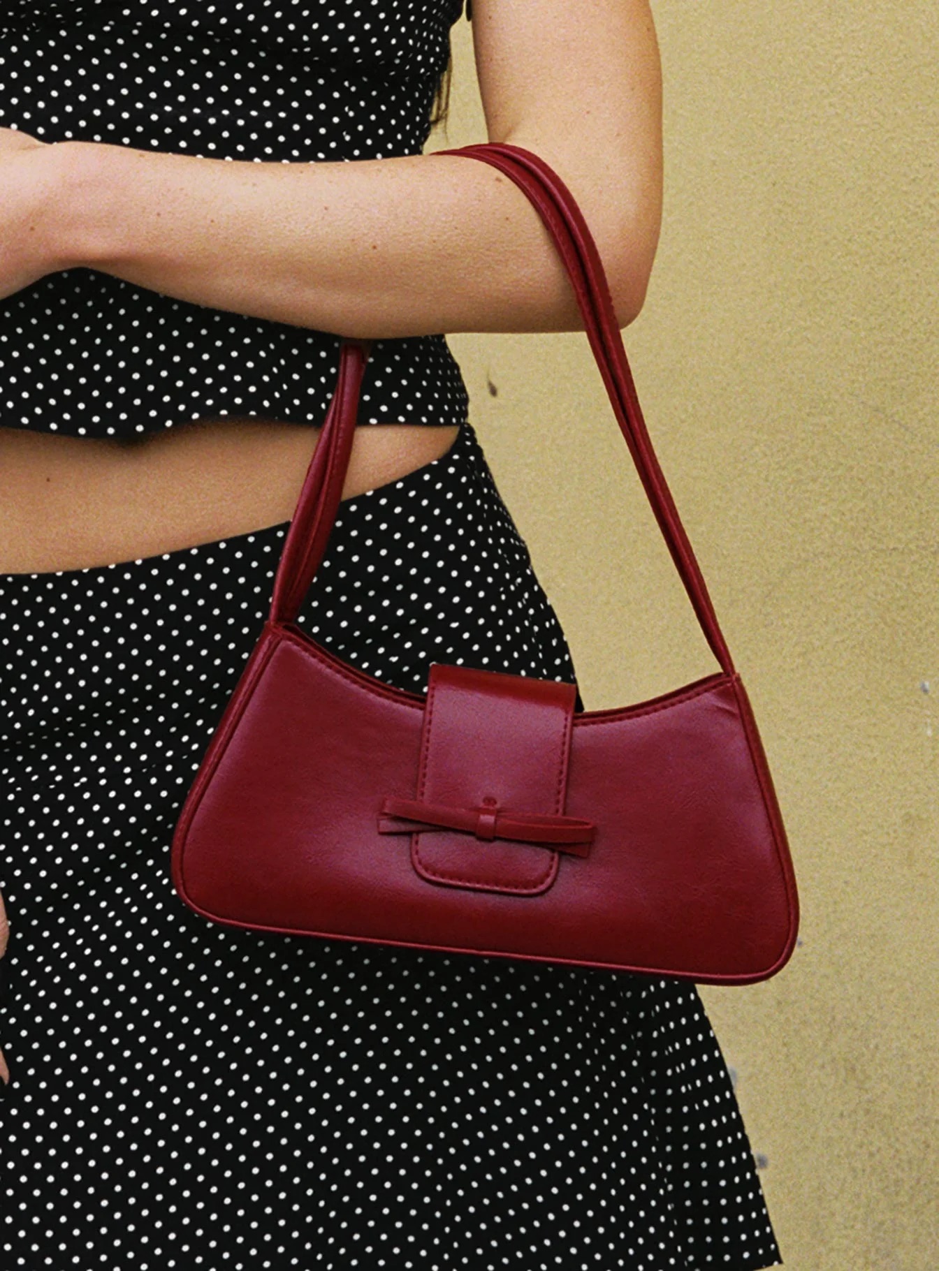 How to Accessorize Your 4th of July Outfit - Princess Polly Shoulder Bag Red