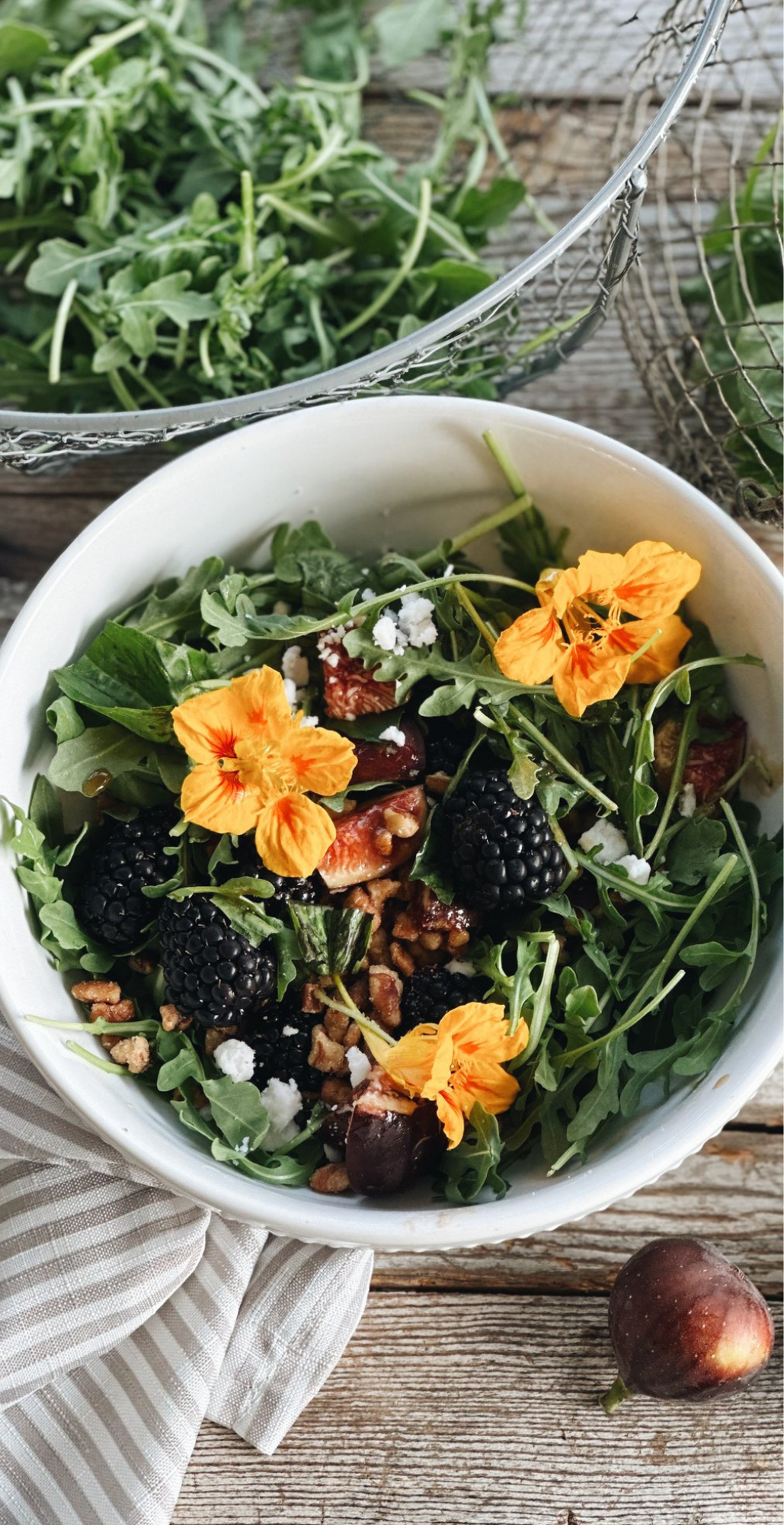 Salad: Fig, Blackberry & Arugula Salad With Honey Balsamic Dressing