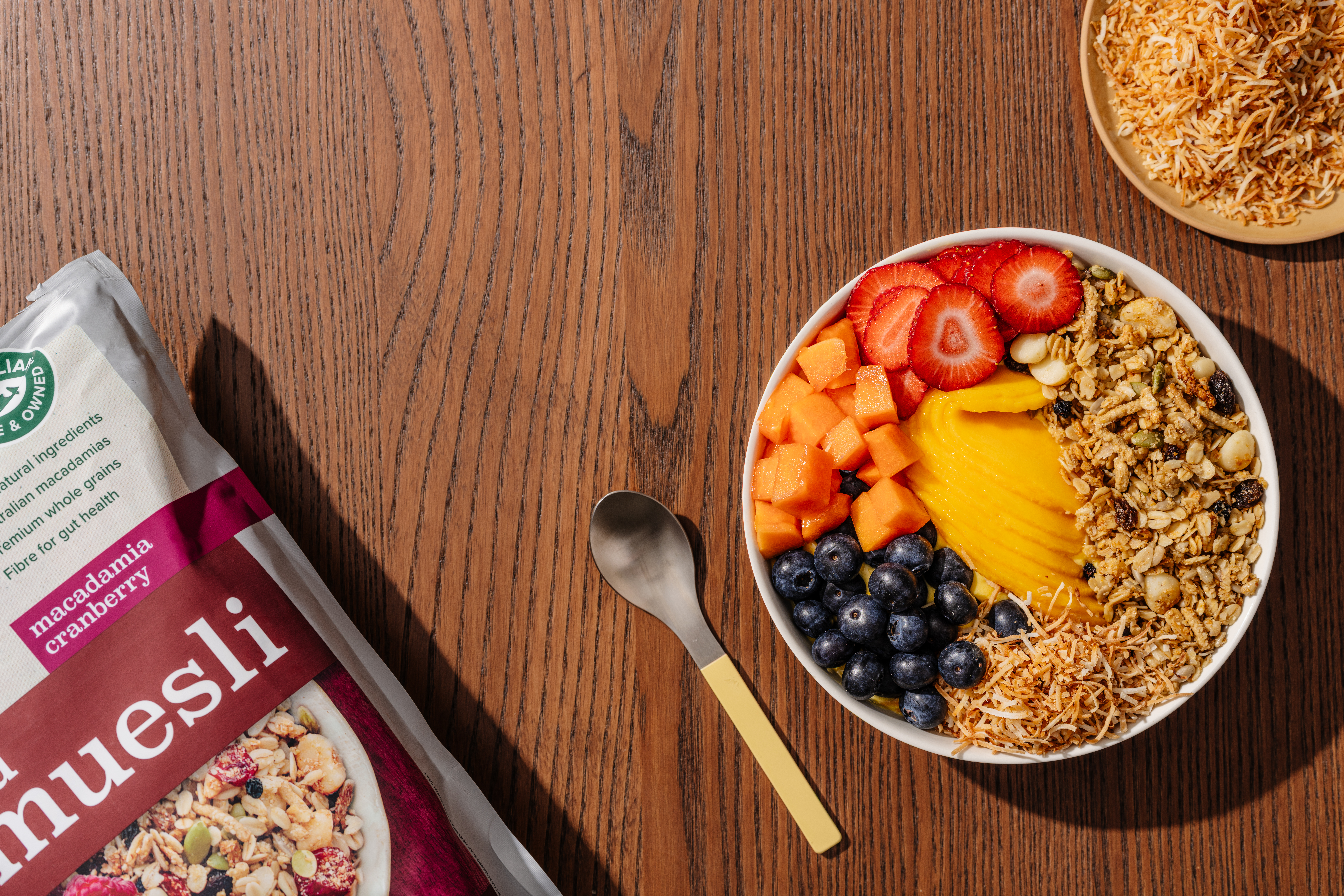 Ultimate Summer Smoothie Bowl with Frozen Mango