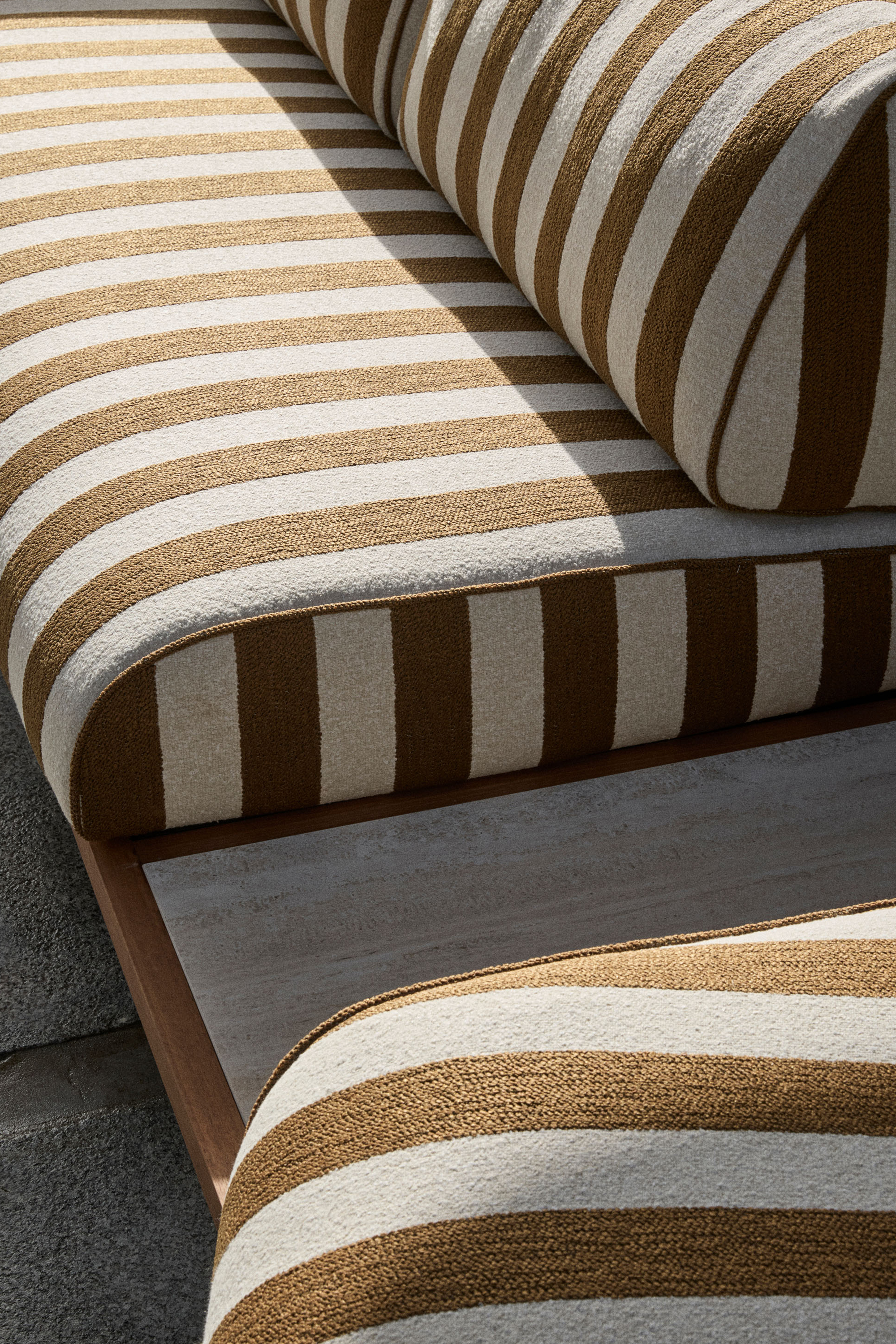 How to Care for Outdoor Furniture in Australia’s Climate