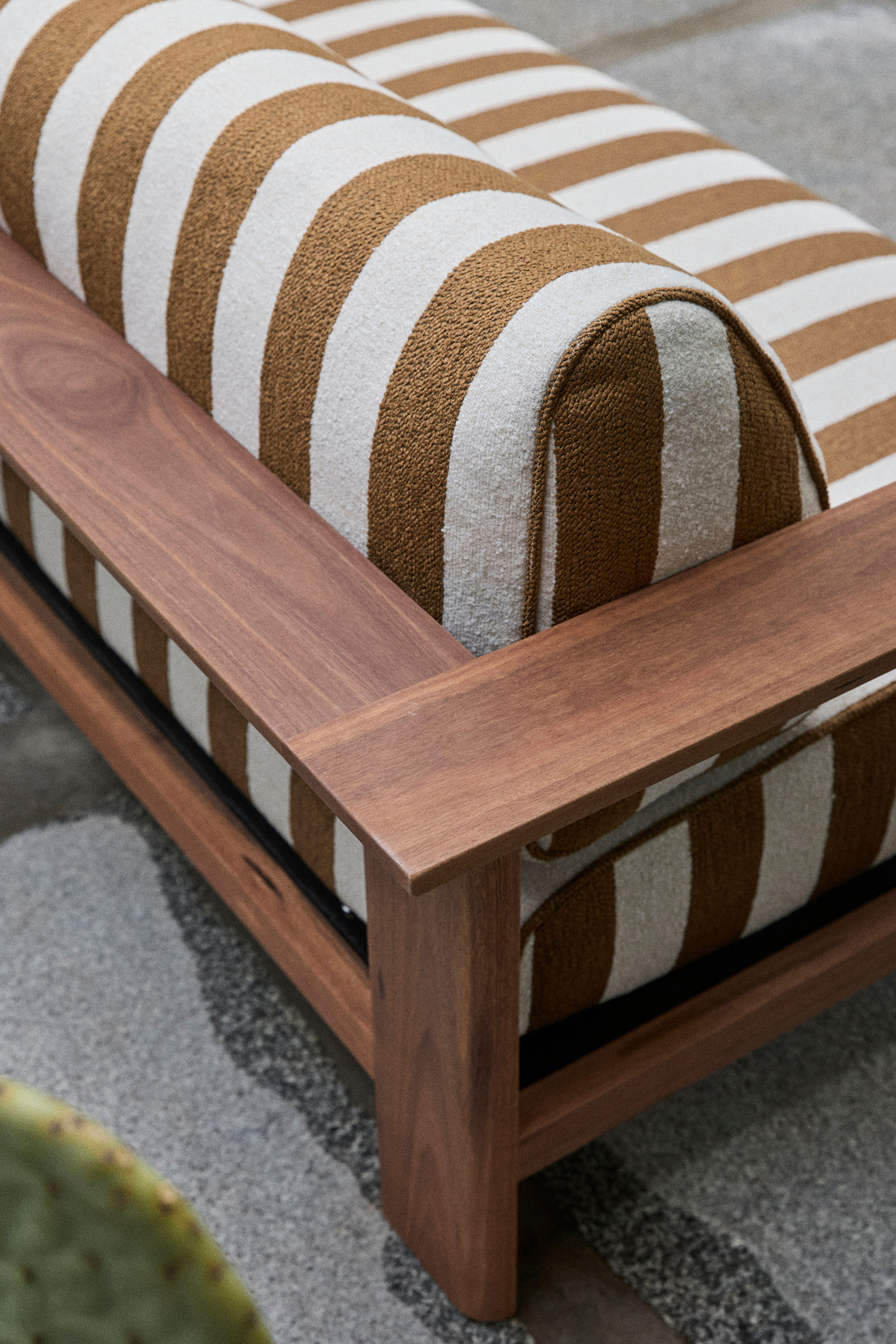 How to Care for Outdoor Furniture in Australia’s Climate