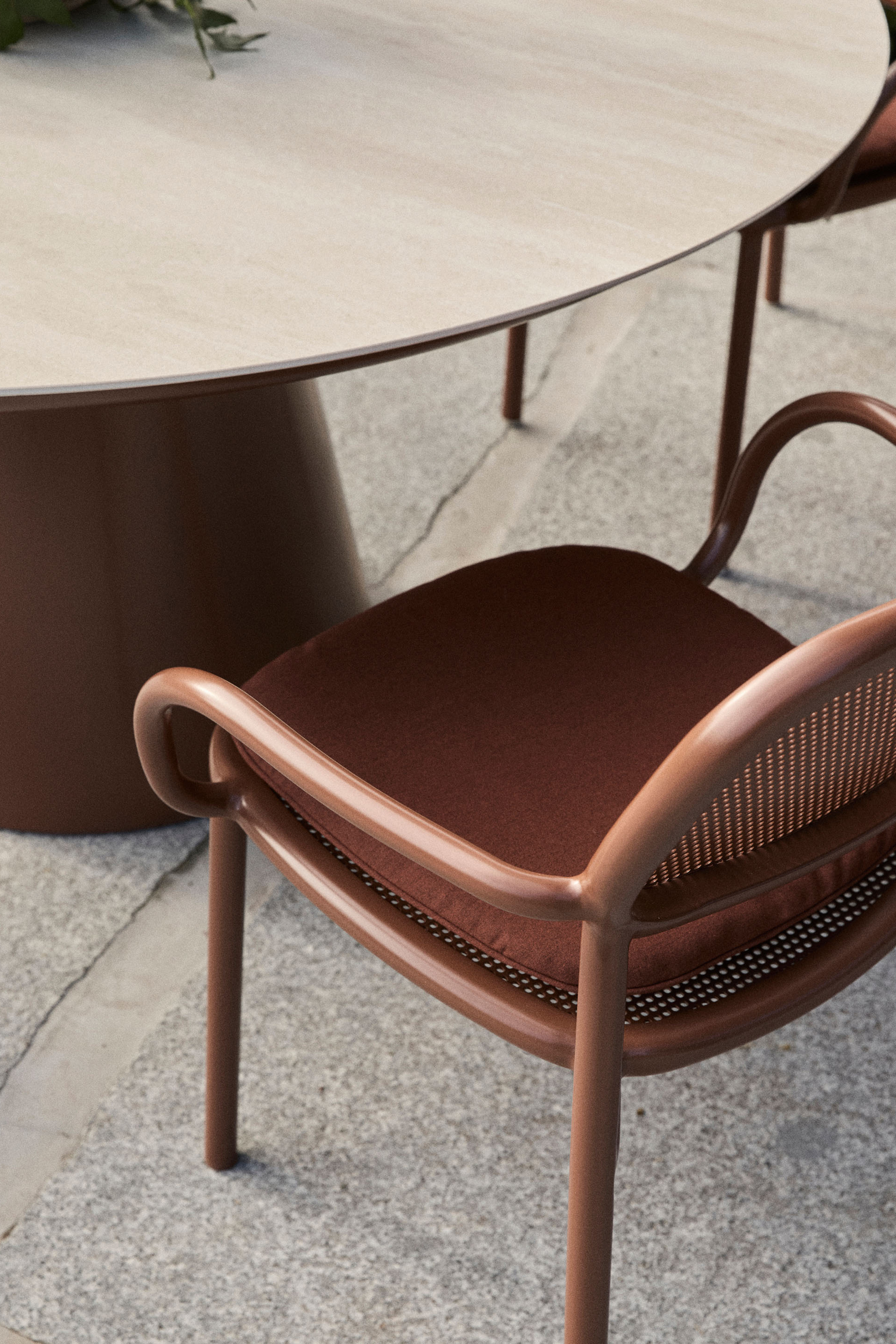 How to Care for Outdoor Furniture in Australia’s Climate