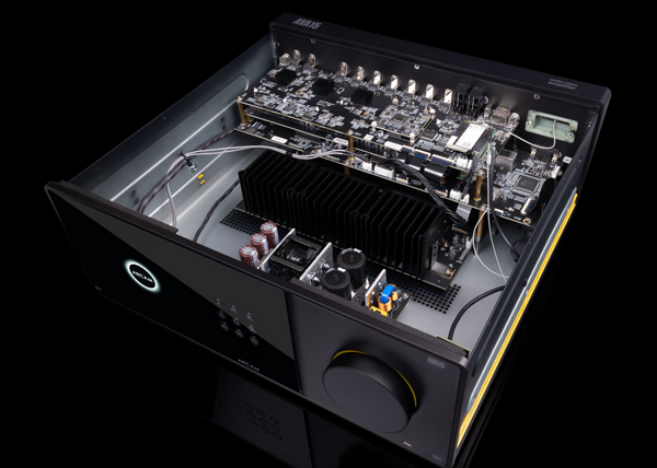 ARCAM AVA15 Interior View