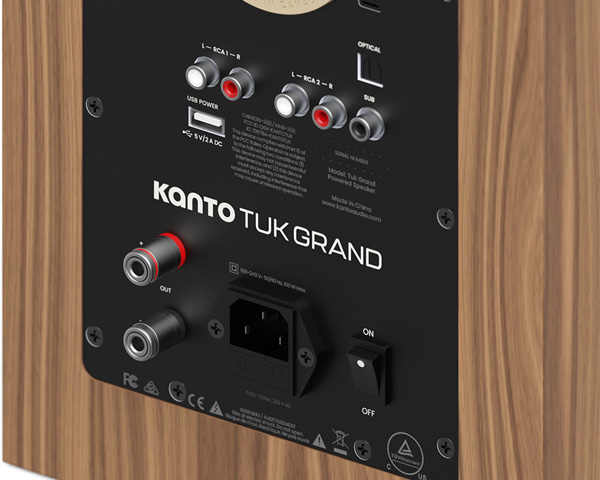 Rear panel view of Kanto Tuk Grand G2