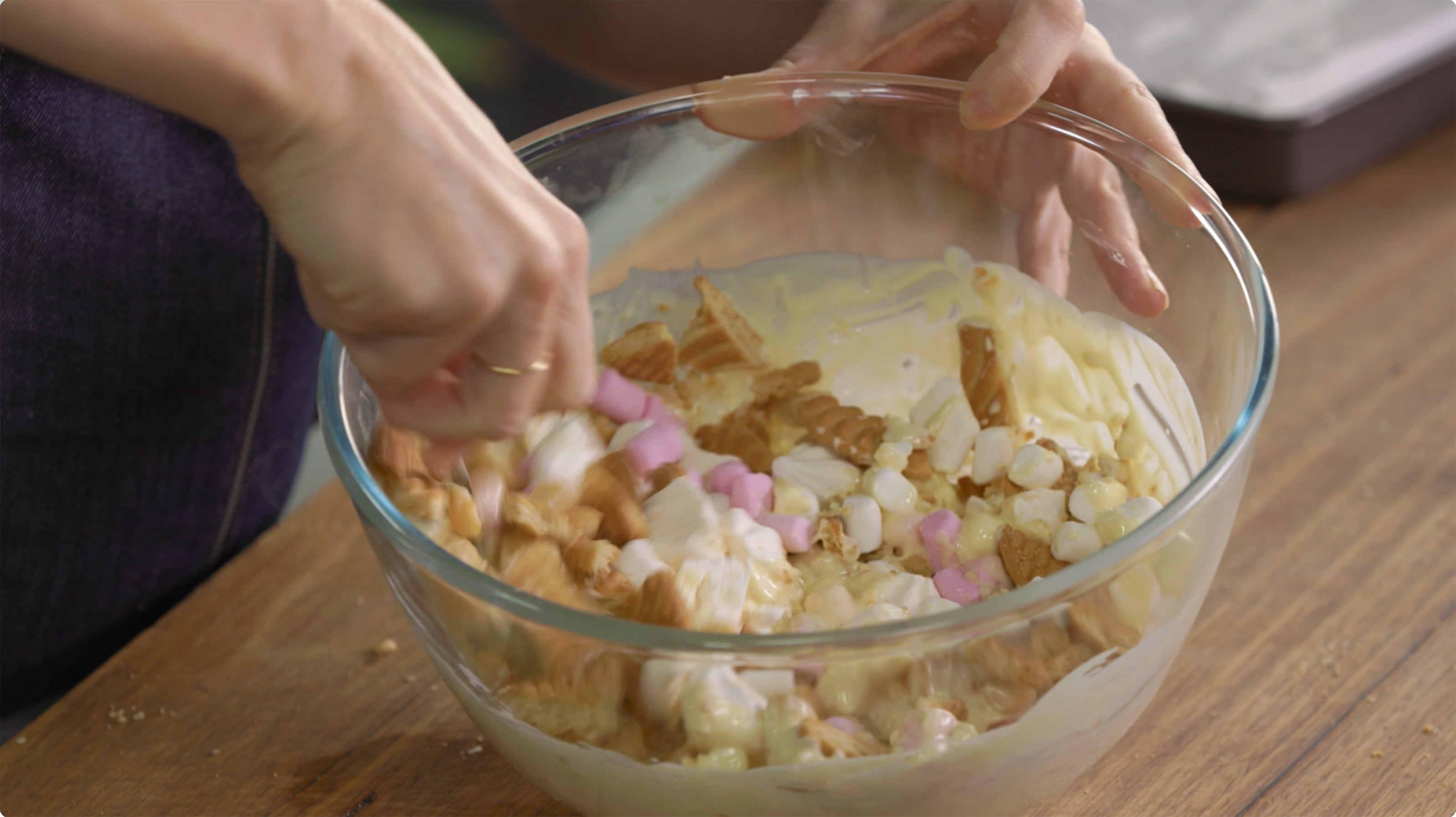 Brookfarm Macadamia & White Chocolate Rocky Road