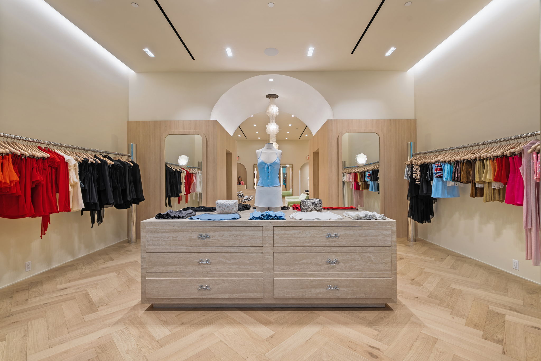 Premium Guizio hardwood floor installation showcasing natural wood grain patterns and custom stain finishes