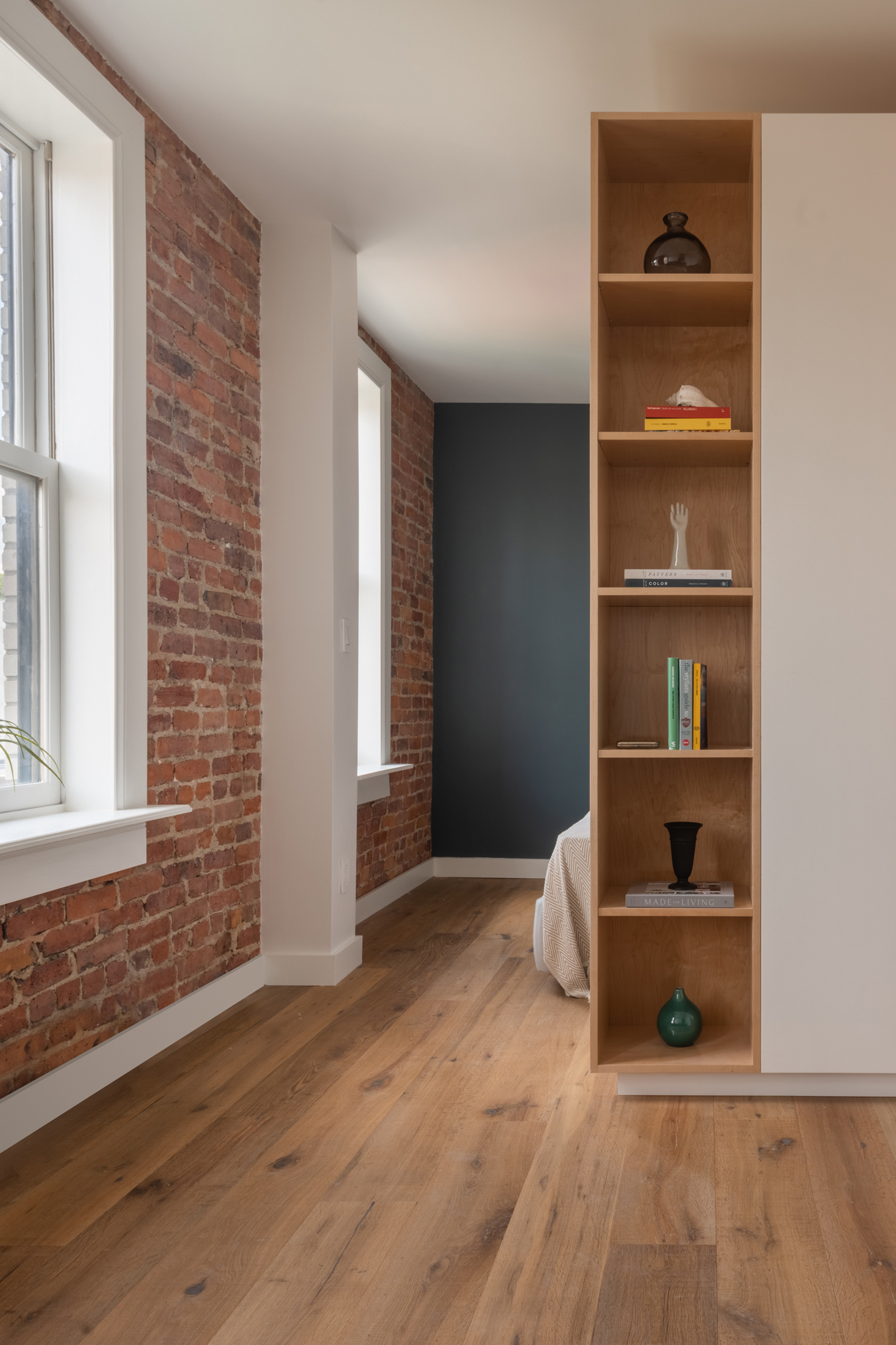 Open-concept pied-à-terre with PID Floors hardwood flooring — downtown Manhattan