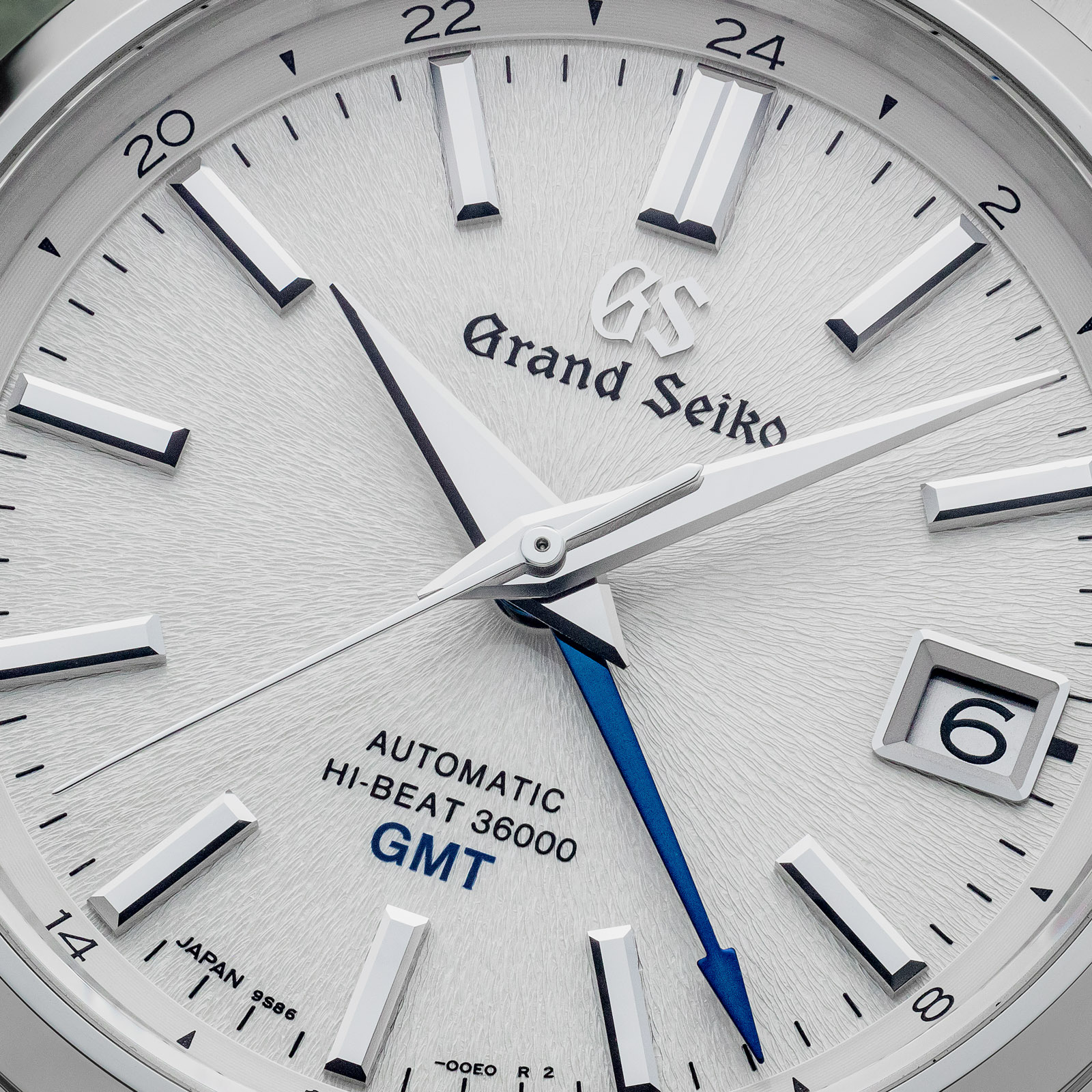Grand Seiko Hi-Beat 36000 GMT 44GS Mt SBGJ201 Watch – Grand Seiko Official Boutique