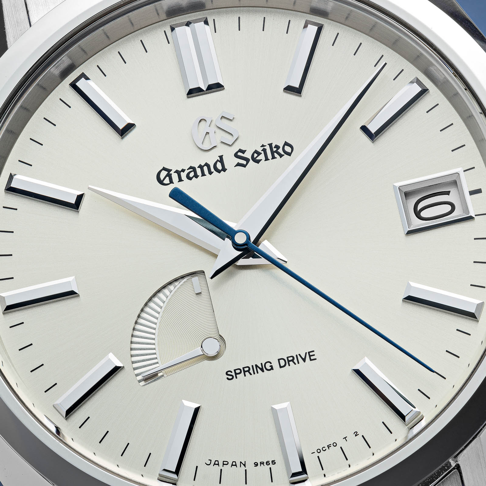 Grand Seiko Spring Drive 44GS Champagne SBGA373 Watch – Grand Seiko  Official Boutique