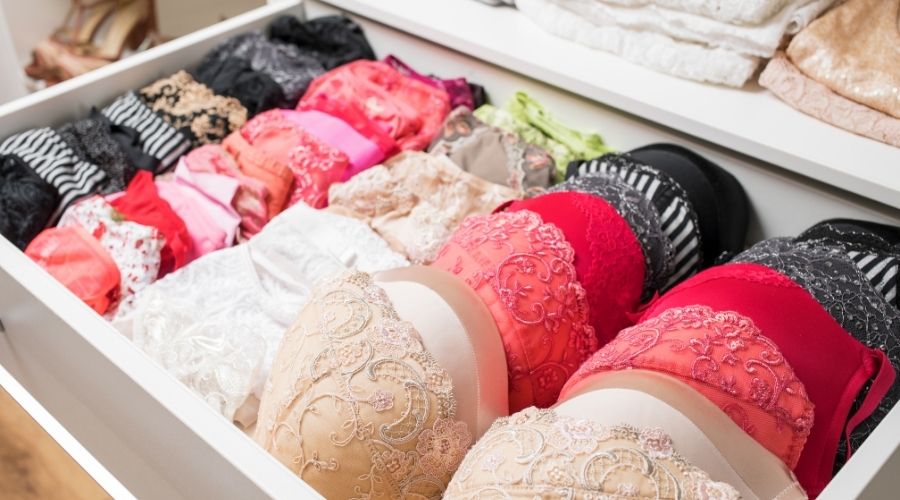 How many bras should a girl own?