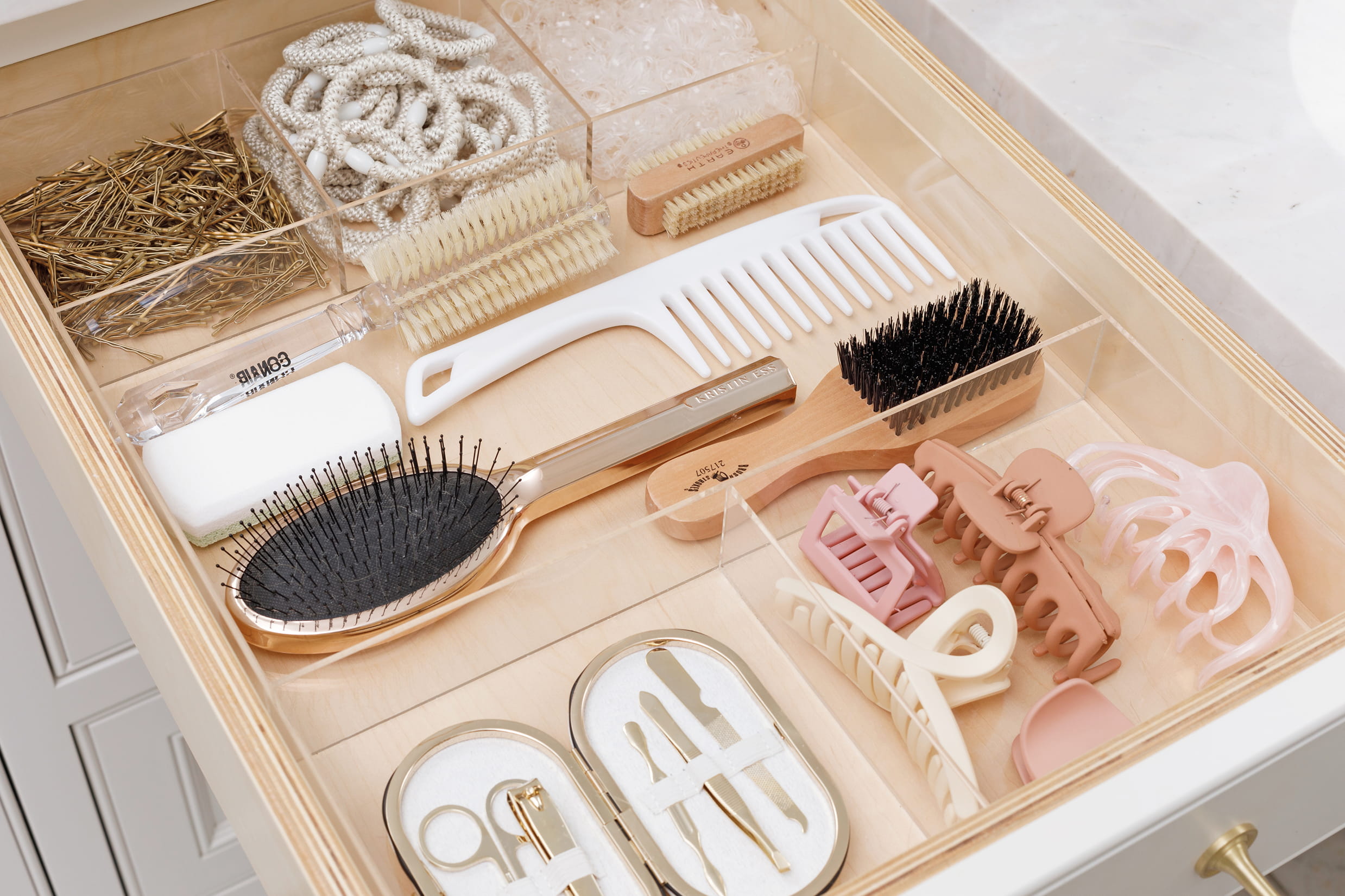 DIY Room Organizer  Organize Hair Styling Tools 