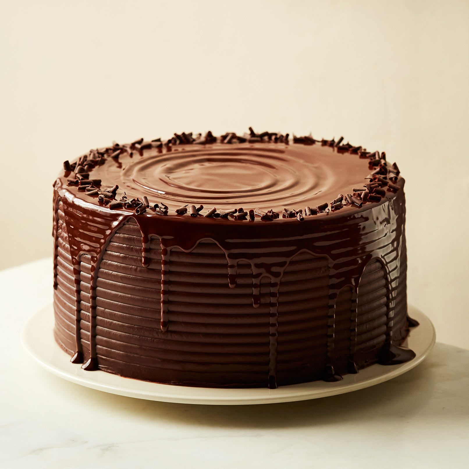 Plain Chocolate Cake, designer 2 Delivery in Ahmedabad – SendGifts Ahmedabad